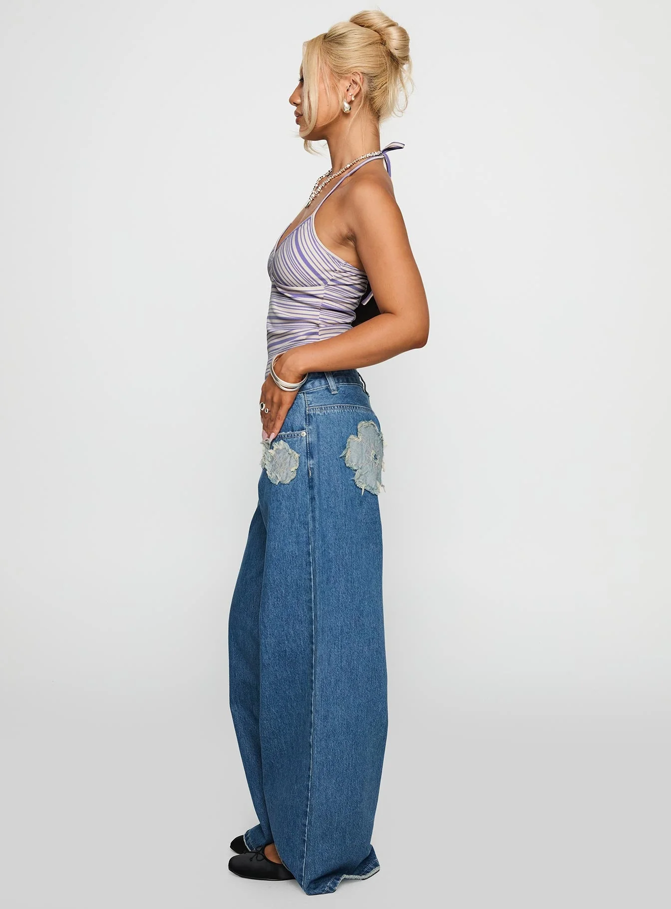 A Keeper Flower Patch Low Rise Wide Leg Jeans Mid Blue - Image 4