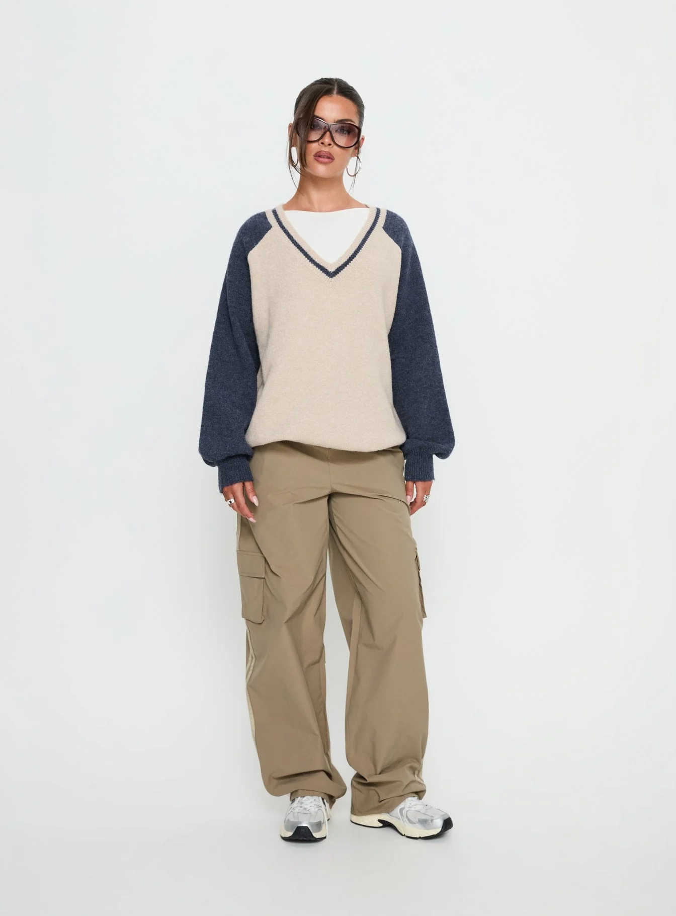 Adana V Neck Graphic Knit Sweater Multi - Image 2
