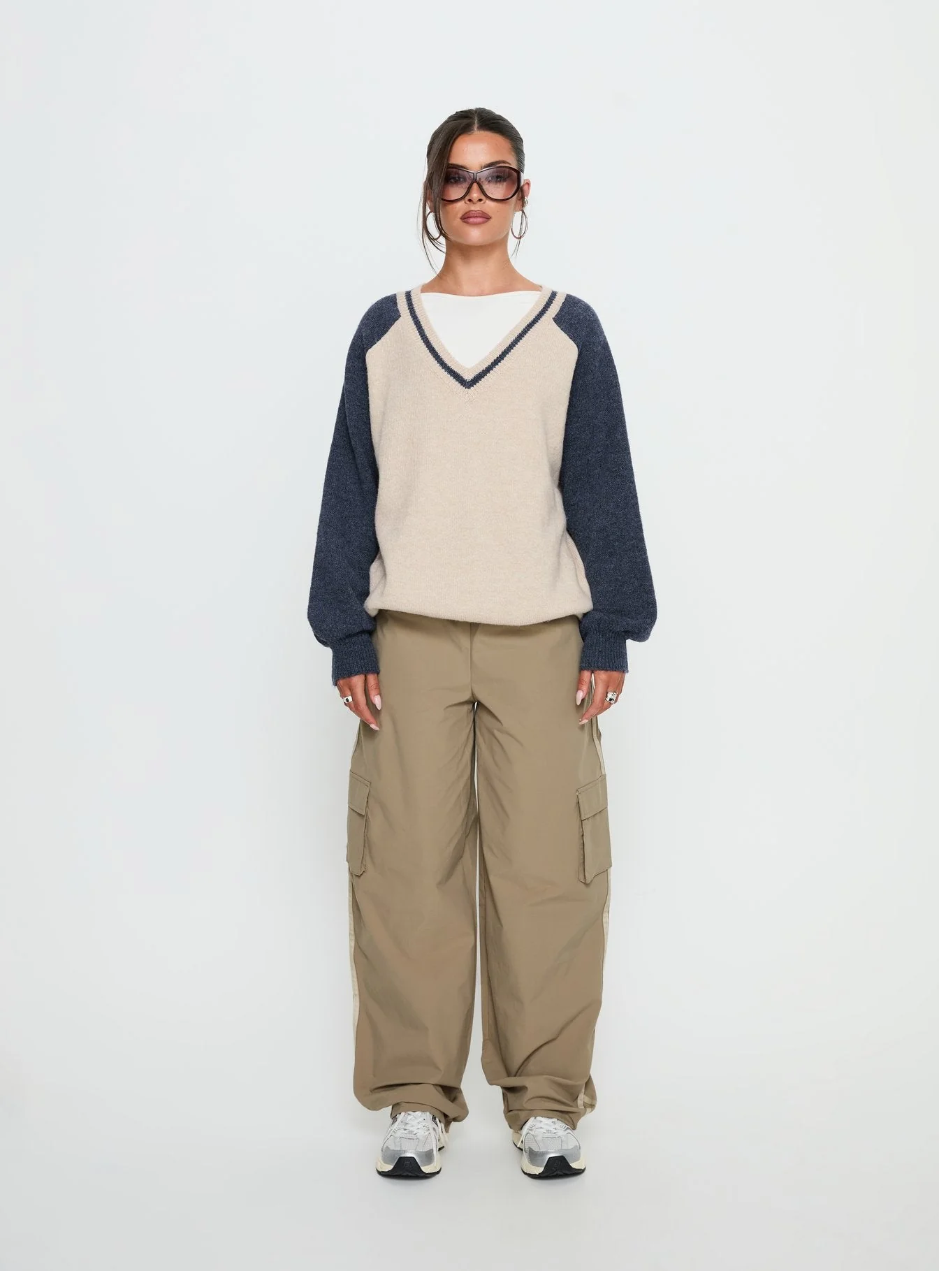 Adana V Neck Graphic Knit Sweater Multi - Image 6