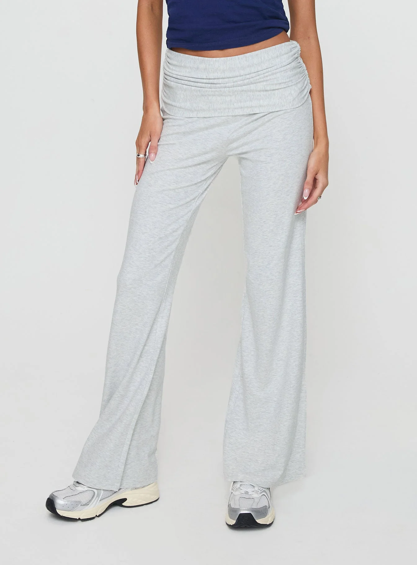 Aire Ruched Pants Grey - Image 2