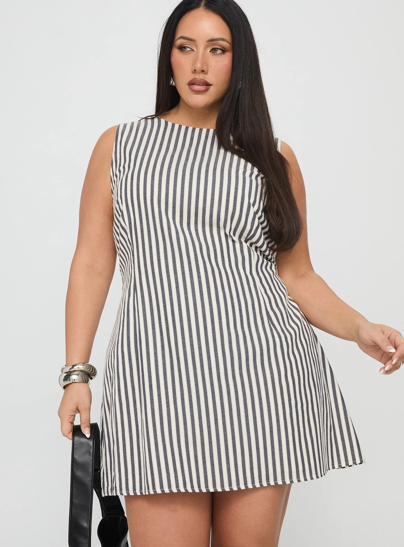 Alfalfa Shift Mini Dress Grey Stripe Curve - Image 2