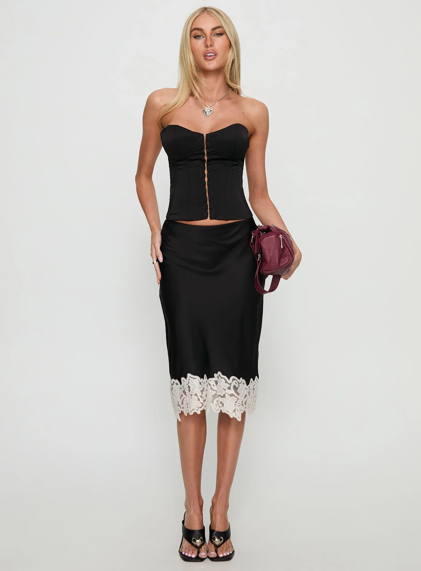 Anchored Midi Skirt Noir - Image 3