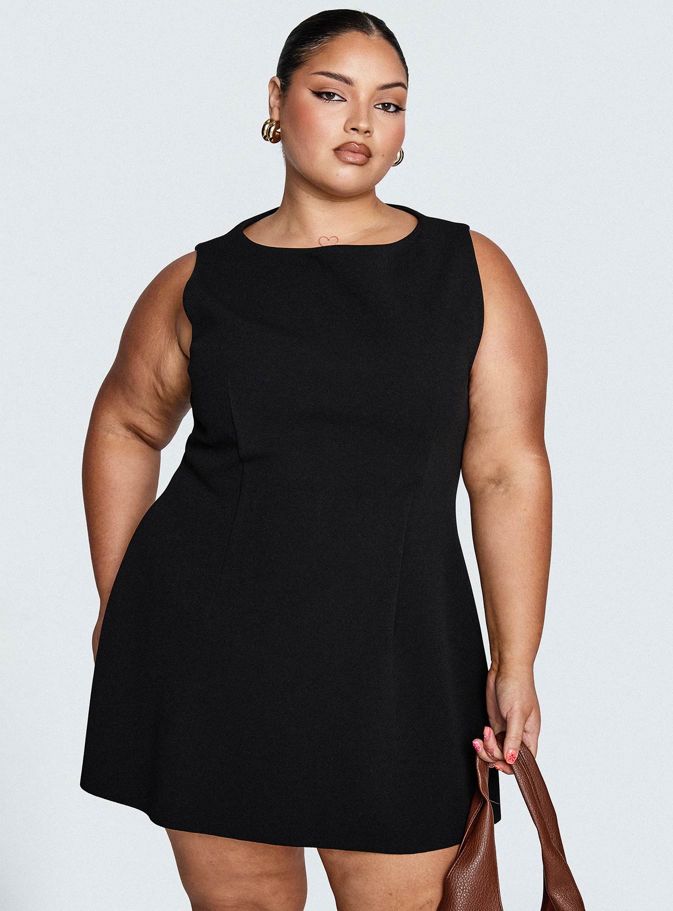 Anse Mini Dress Black Curve - Image 8