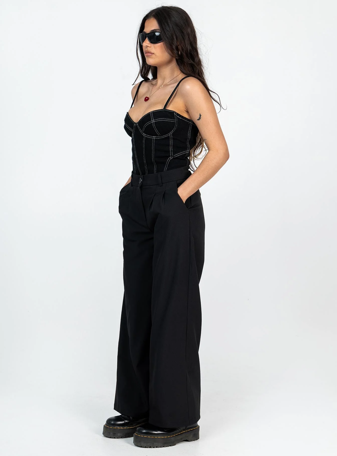 Archer Pants Black Petite - Image 4
