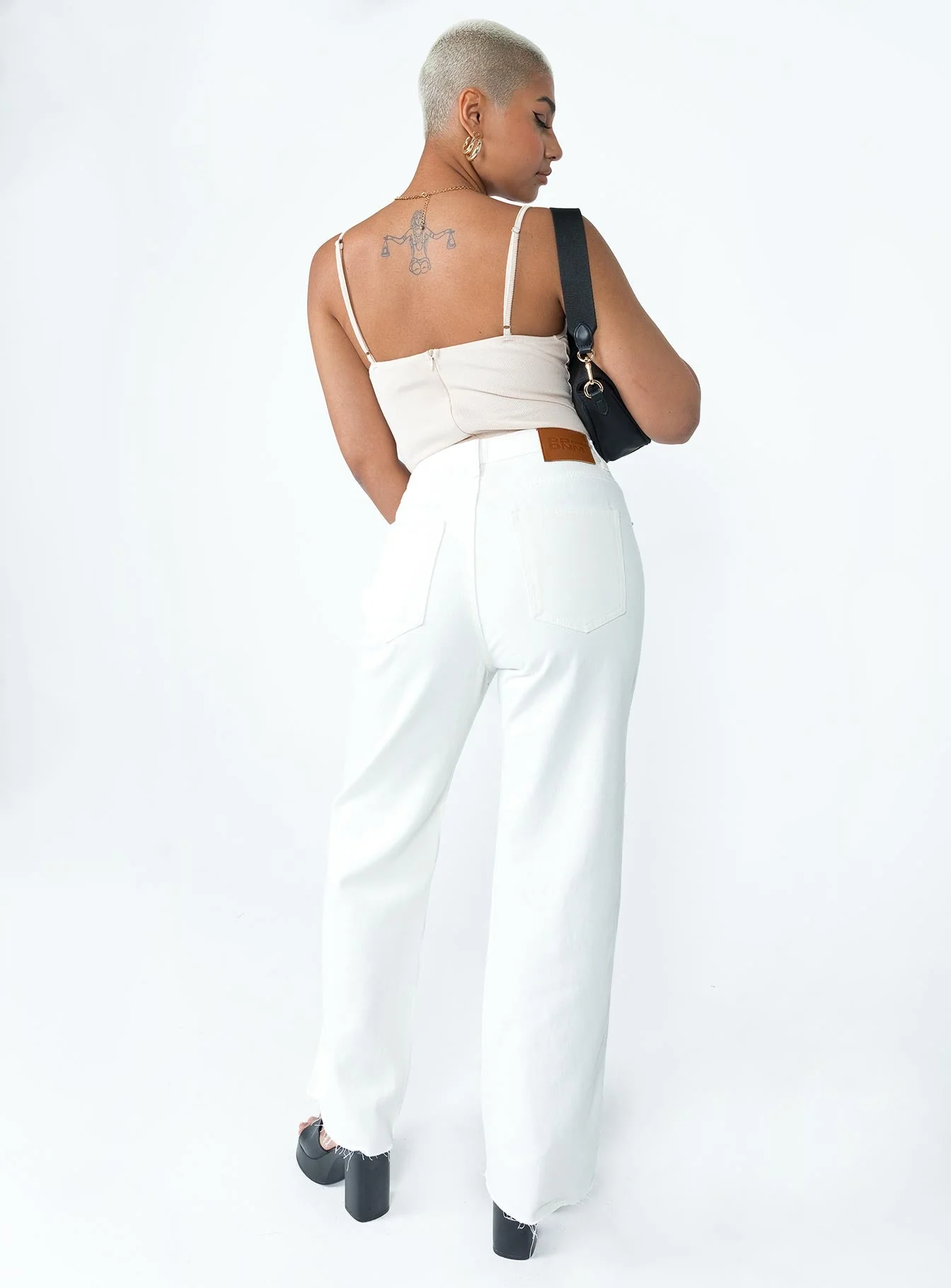 Arlington Straight Leg Denim Jeans White - Image 4