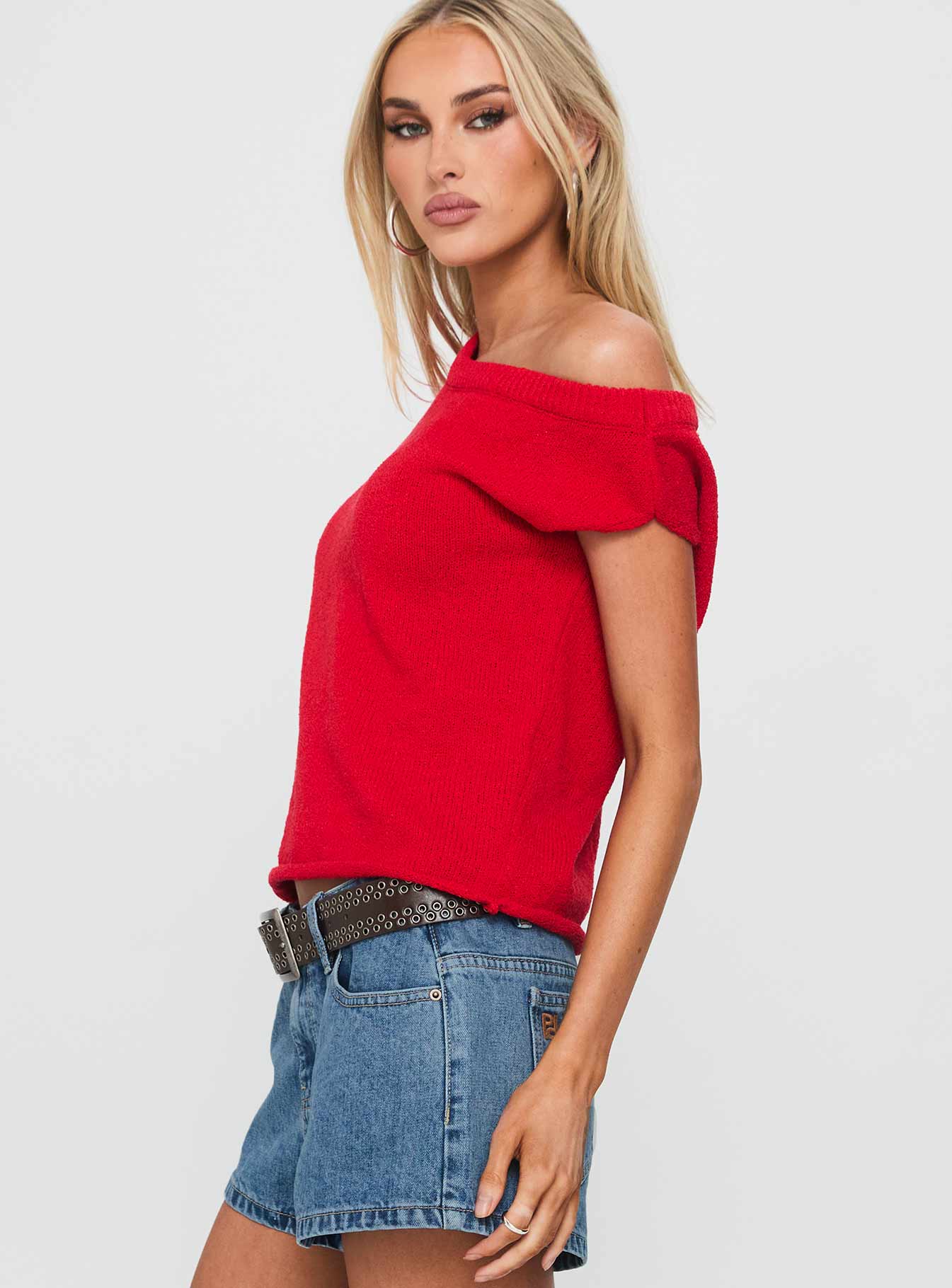 Ashfield Off Shoulder Top Red - Image 4
