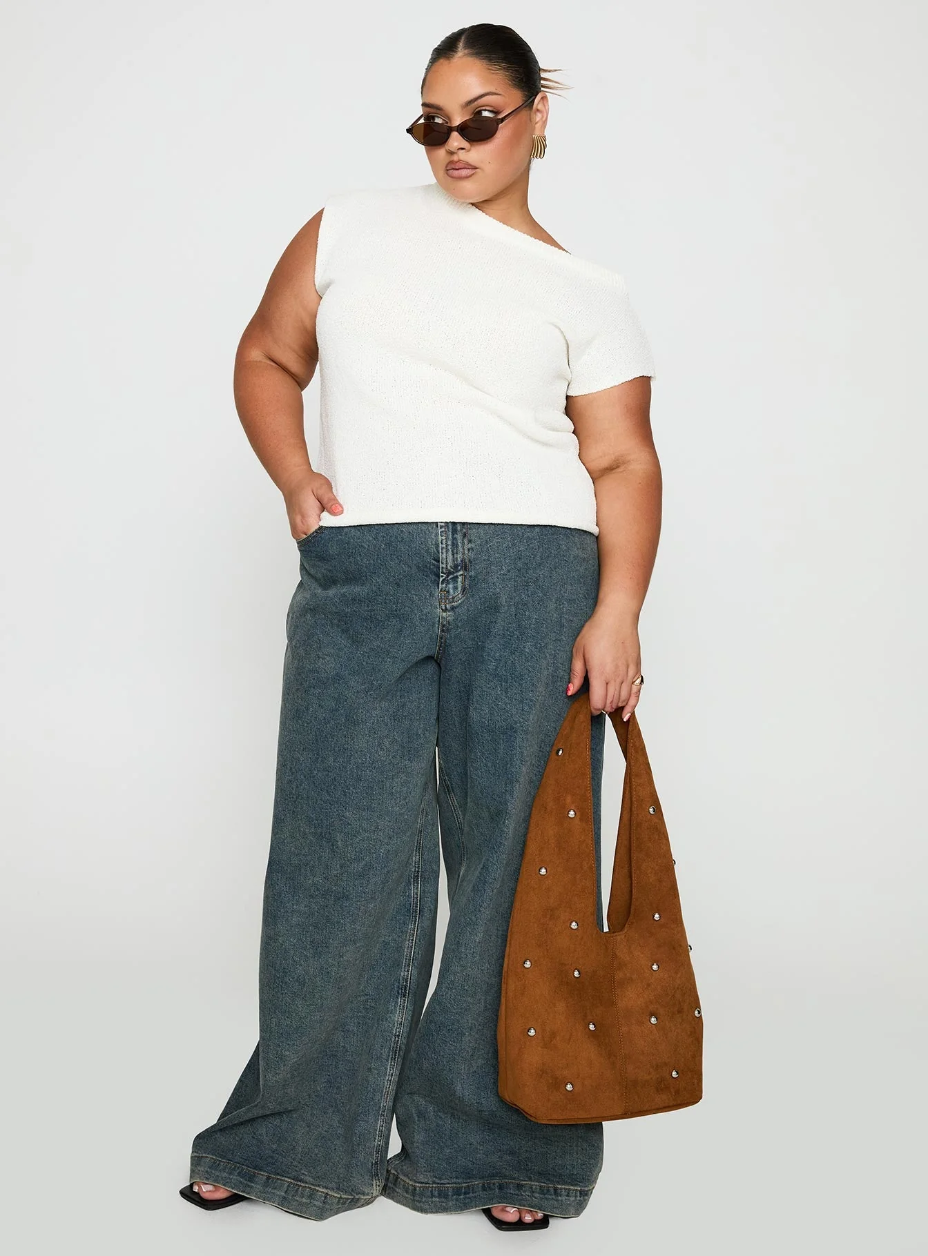 Ashfield Off Shoulder Top White Curve - Image 3