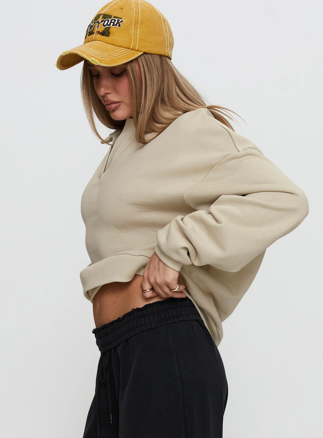 Back Around Collared Fleece Jumper Oat - Image 3