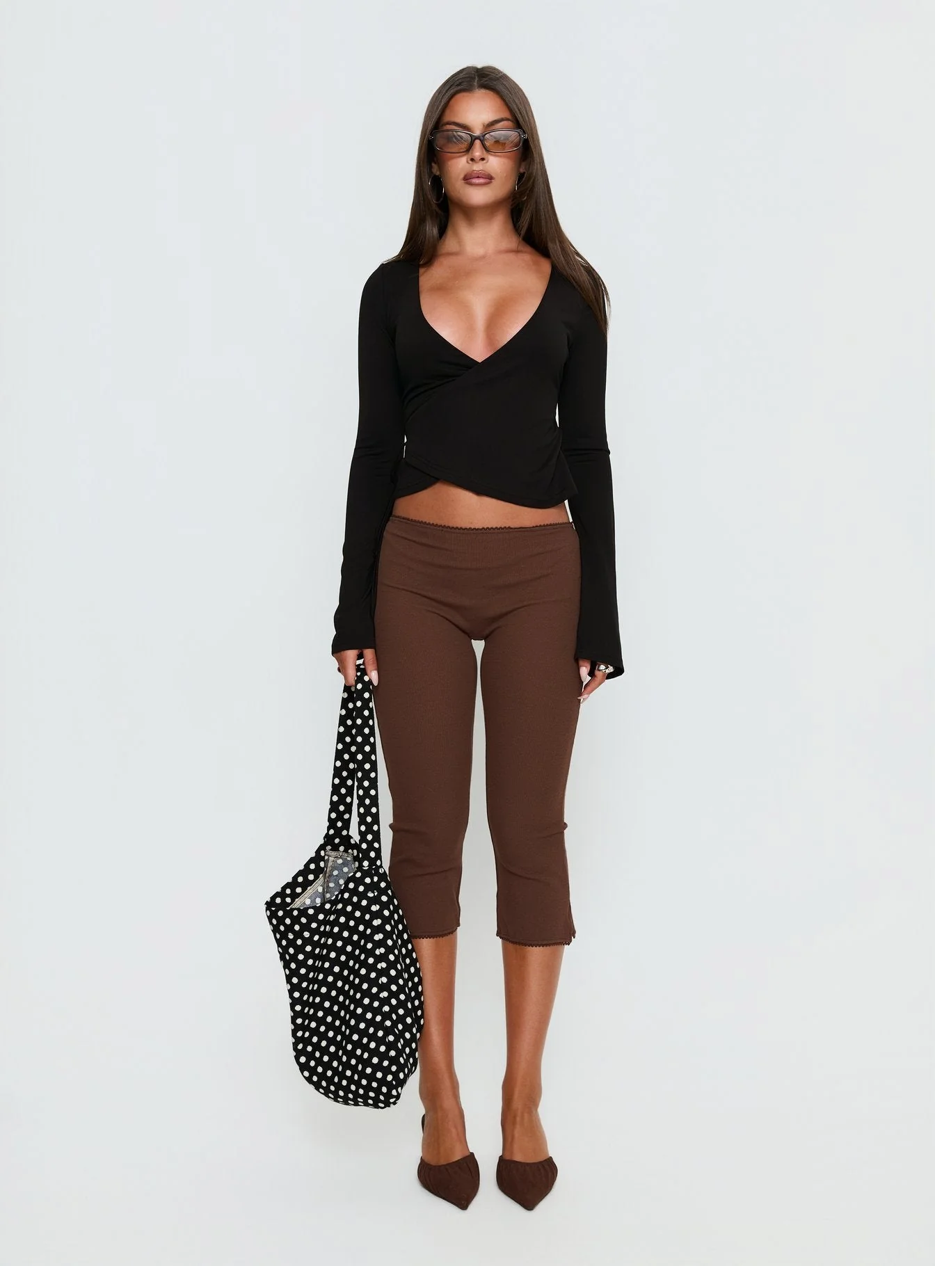 Baseline Rib Capri Pants Chocolate - Image 7