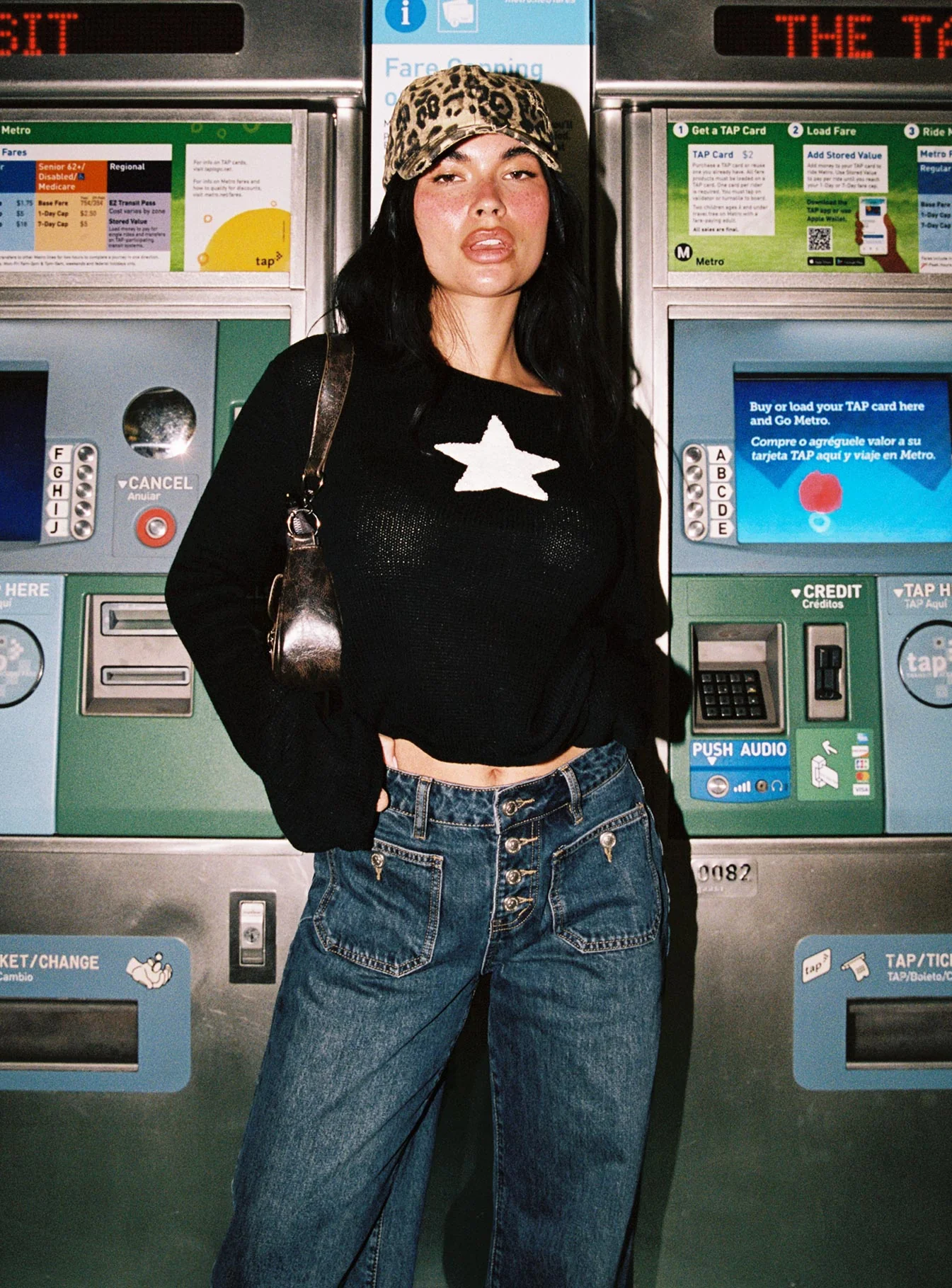 Big Star Knit Sweater Black - Image 5