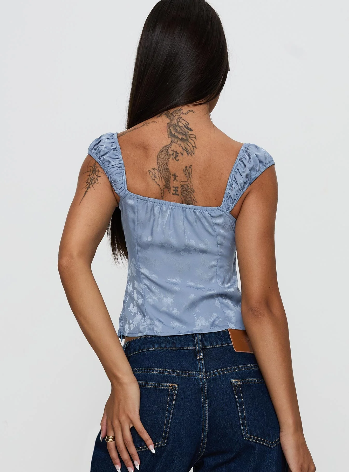 Branwen Cap Sleeve Tie Detail Top Blue Floral - Image 4