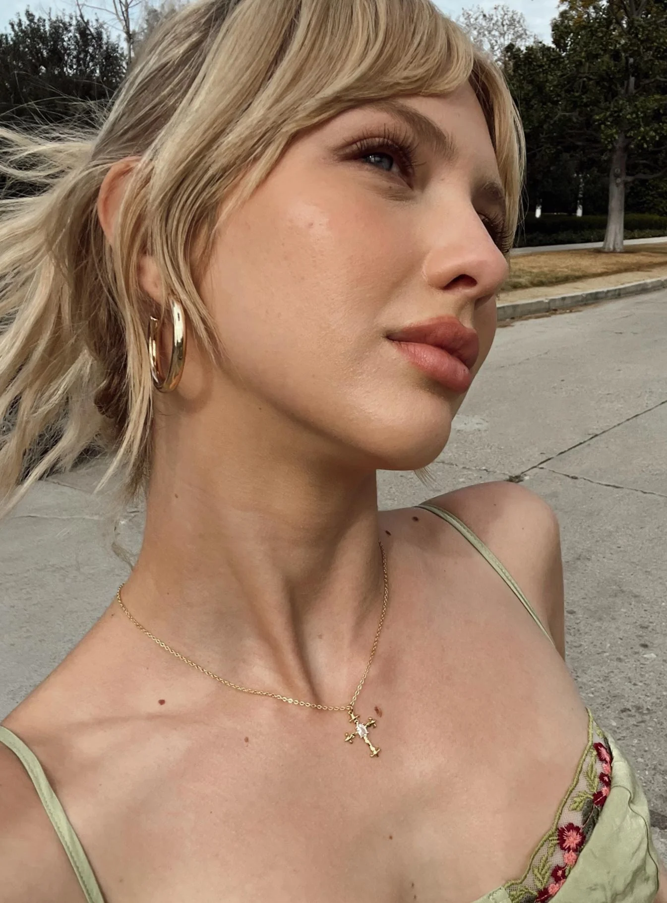 Brassie Necklace Gold - Image 4