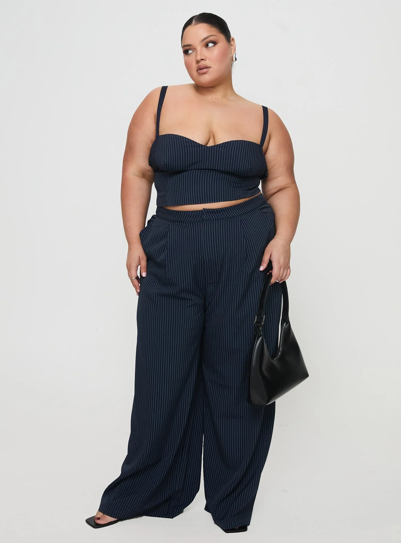 Briana Set Navy Pinstripe Curve - Image 2