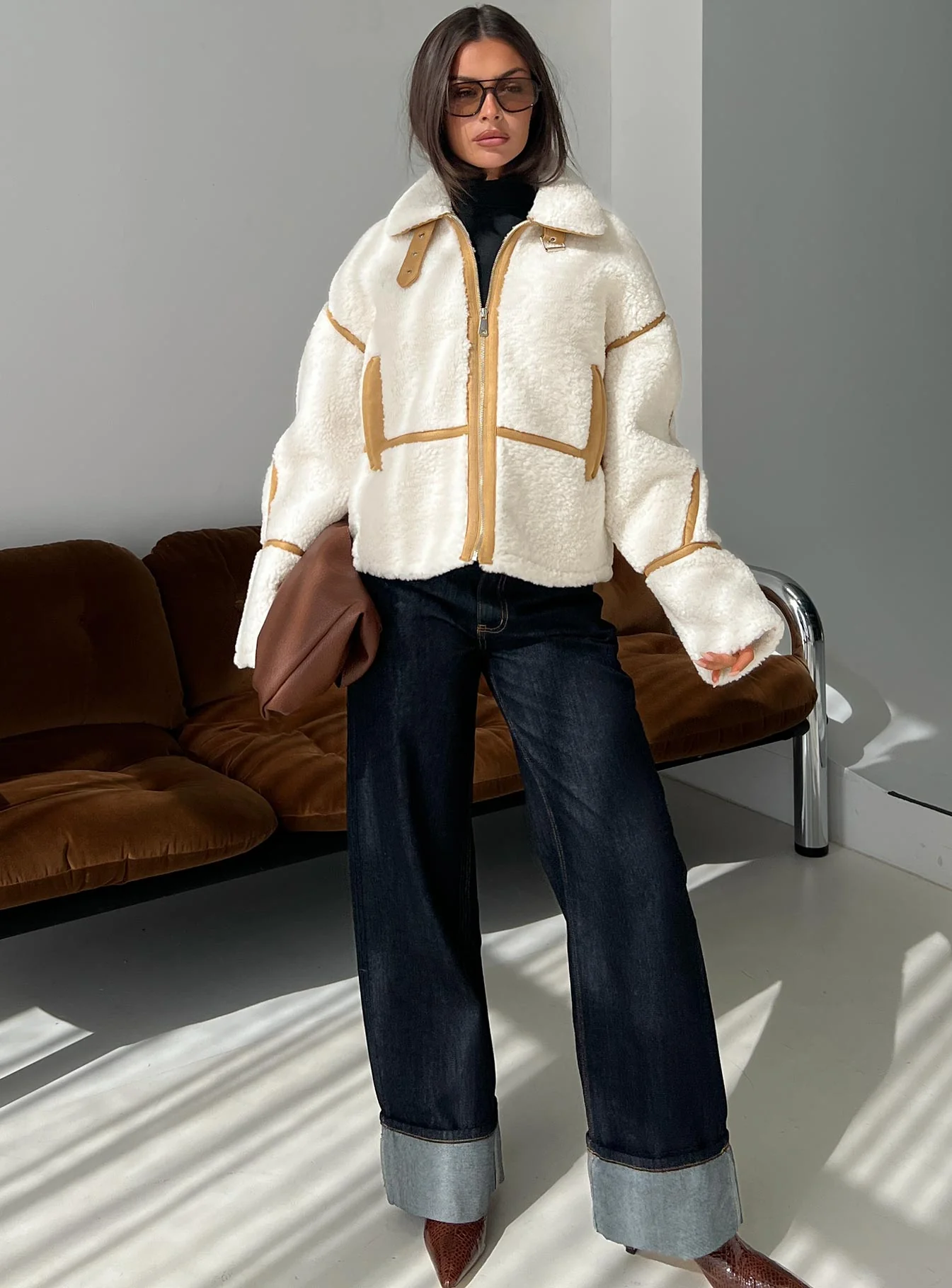 Briane Contrast Teddy Jacket White - Image 8