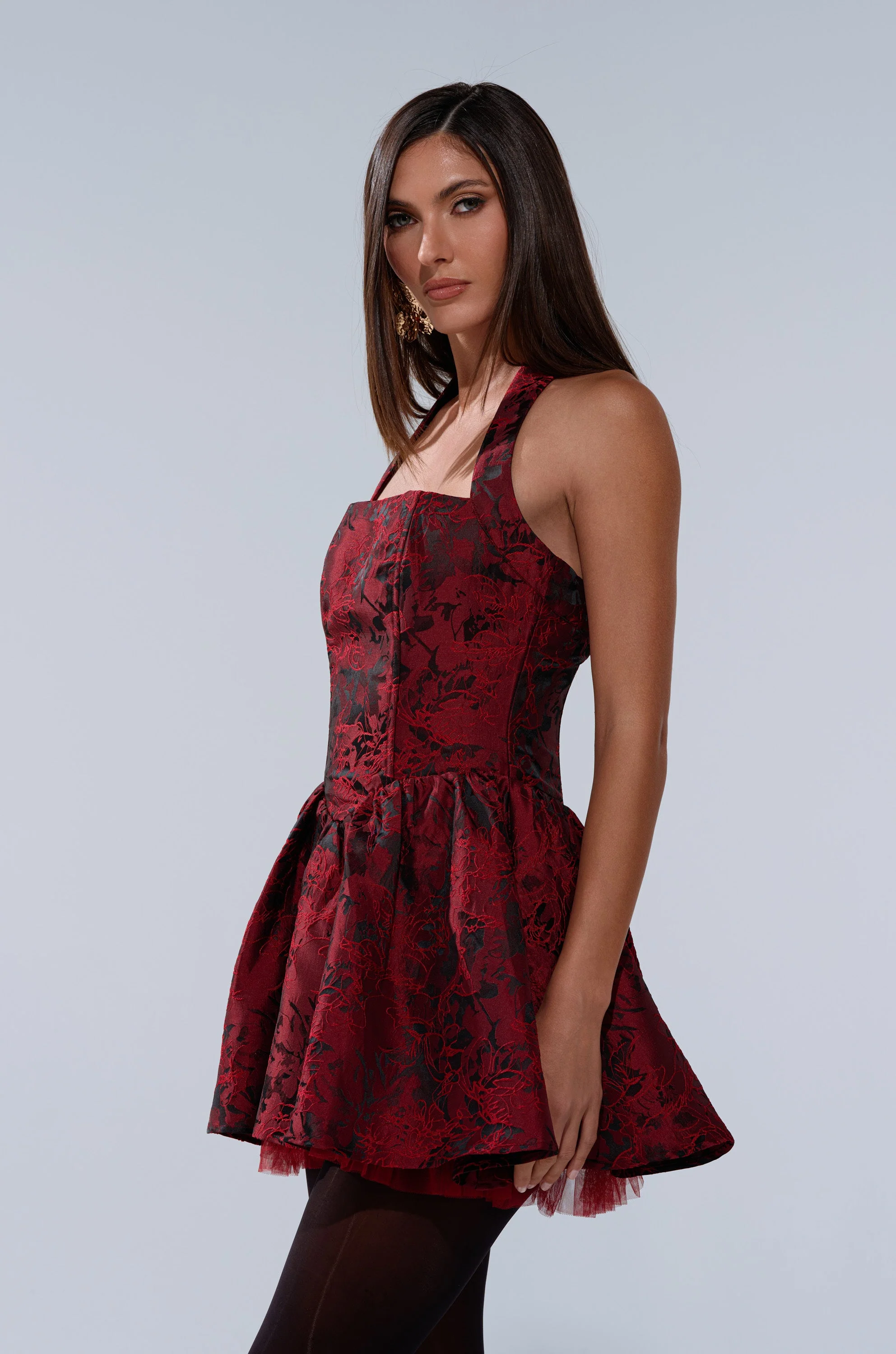 BRINA BROCADE MINI DRESS IN BURGUNDY - Image 4