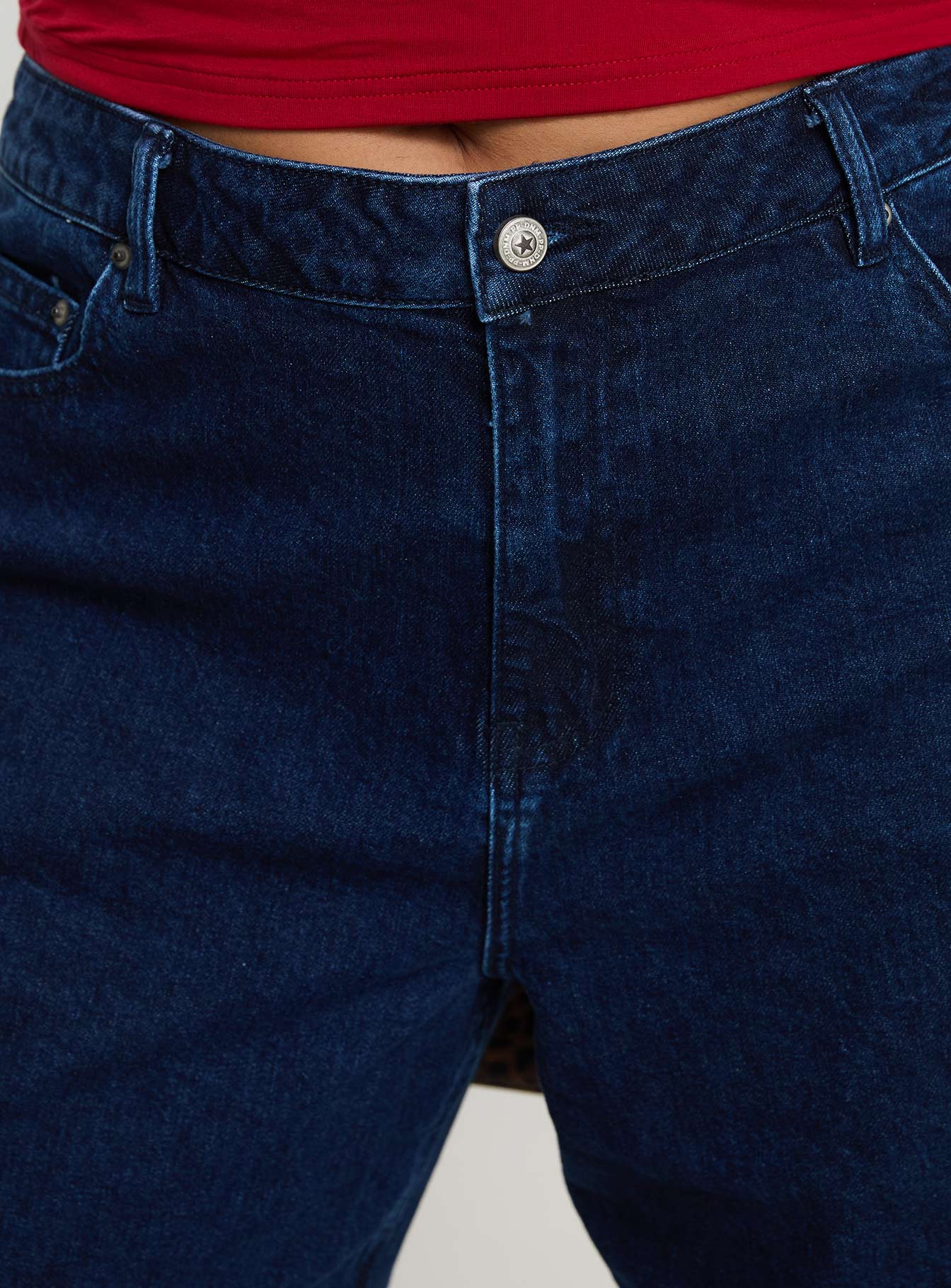 Britta Mid Rise Tapered Leg Jeans Dark Wash Curve - Image 6