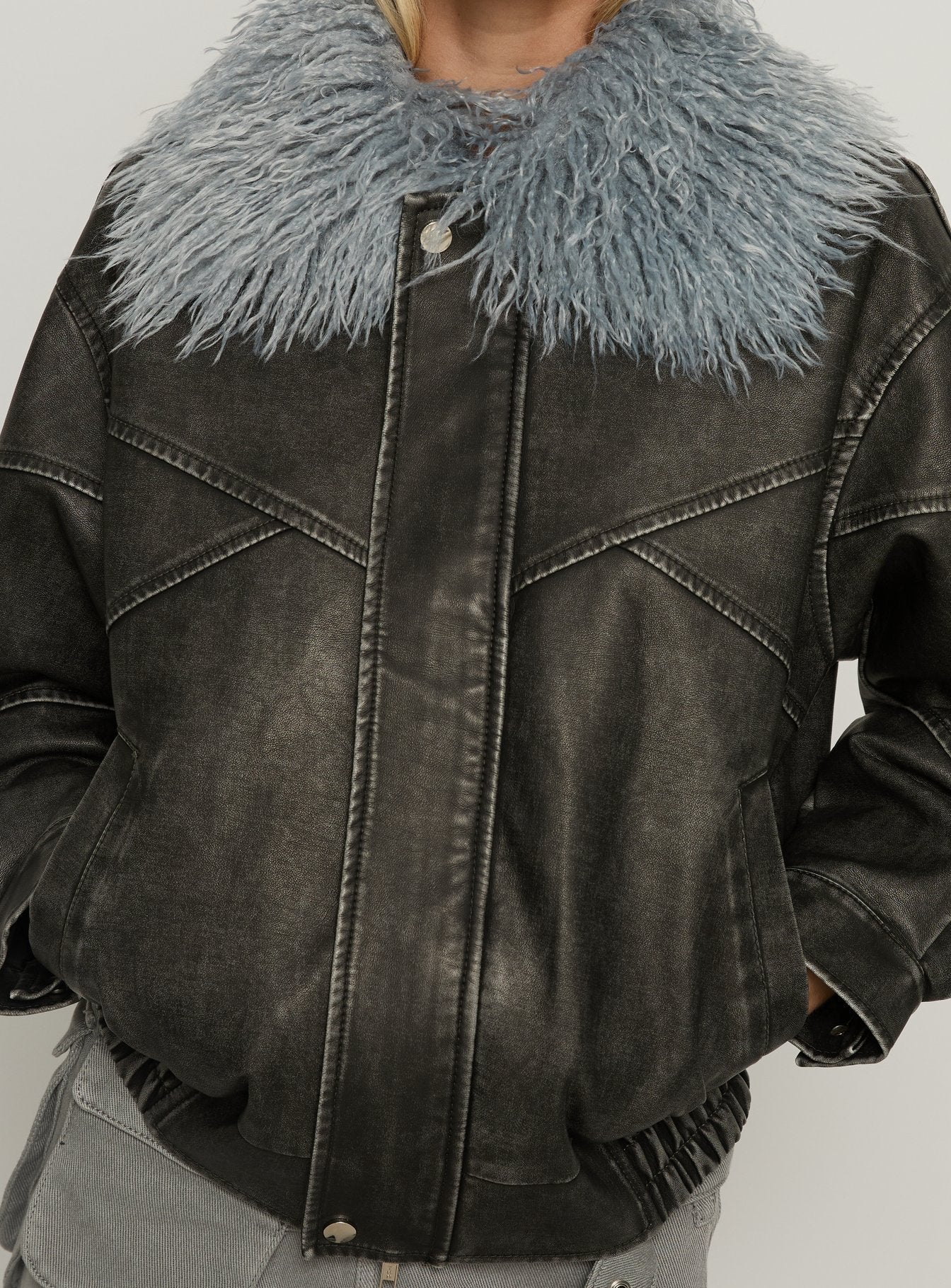 Brittanni Fluffy Collar Jacket Black / Blue - Image 6
