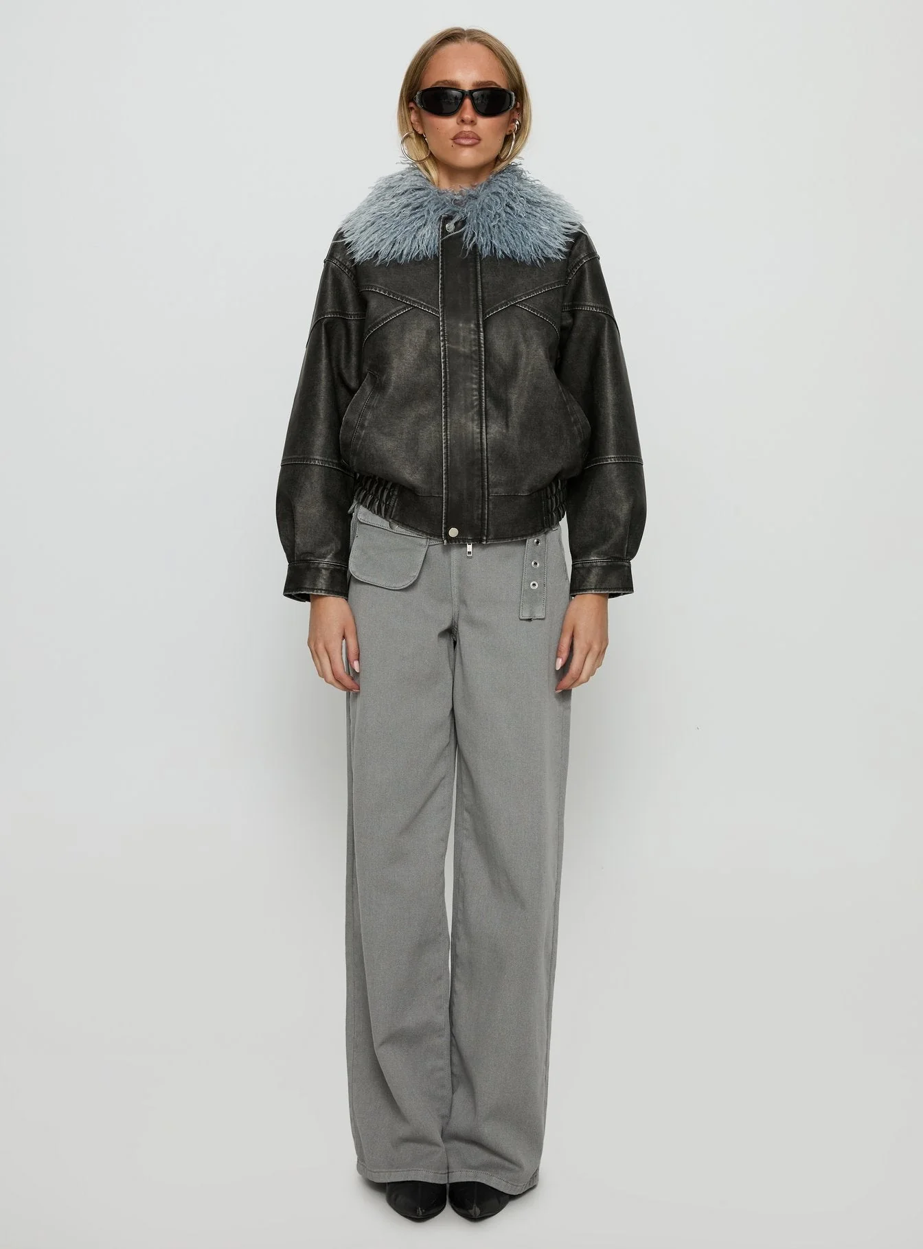 Brittanni Fluffy Collar Jacket Black / Blue - Image 7
