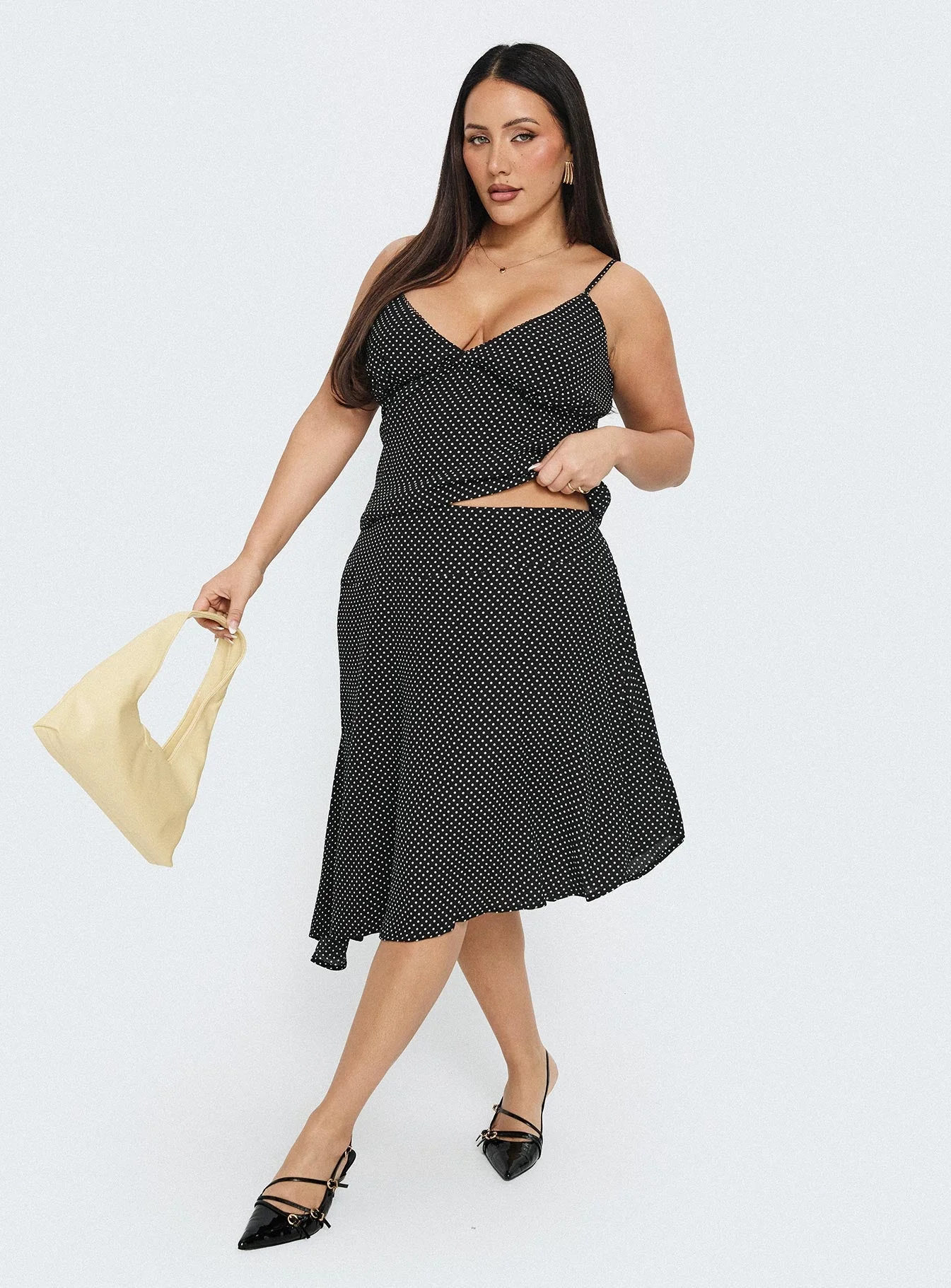 Cabernet Asymmetrical Set Black Polka Curve - Image 8