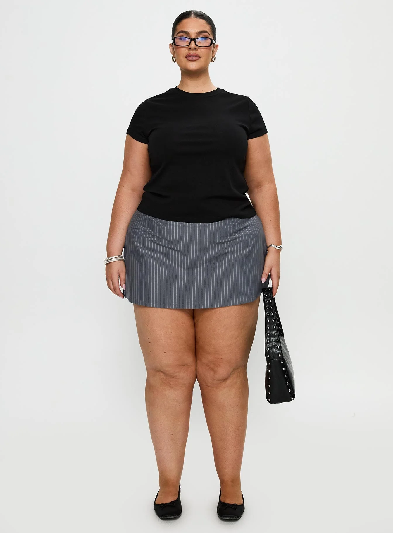 Can't Sleep Skort Charcoal Stripe Curve - Image 7