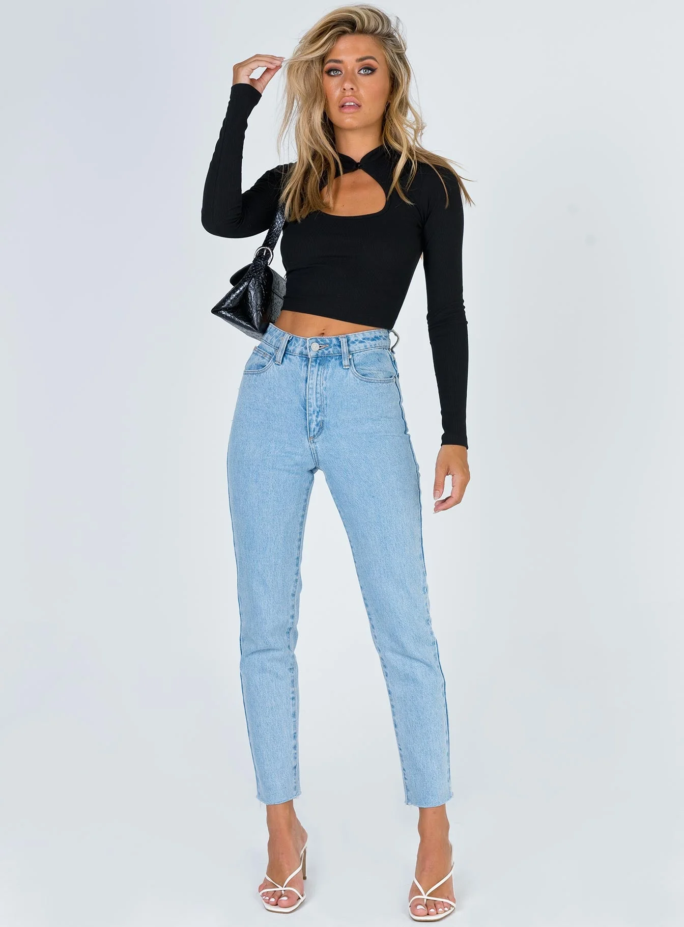 Carenza Top Black - Image 3