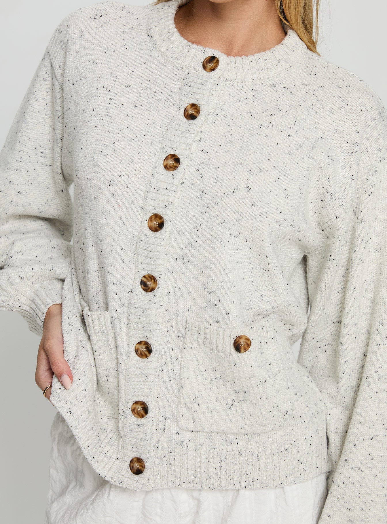 Dorah Boxy Cardigan Grey - Image 6
