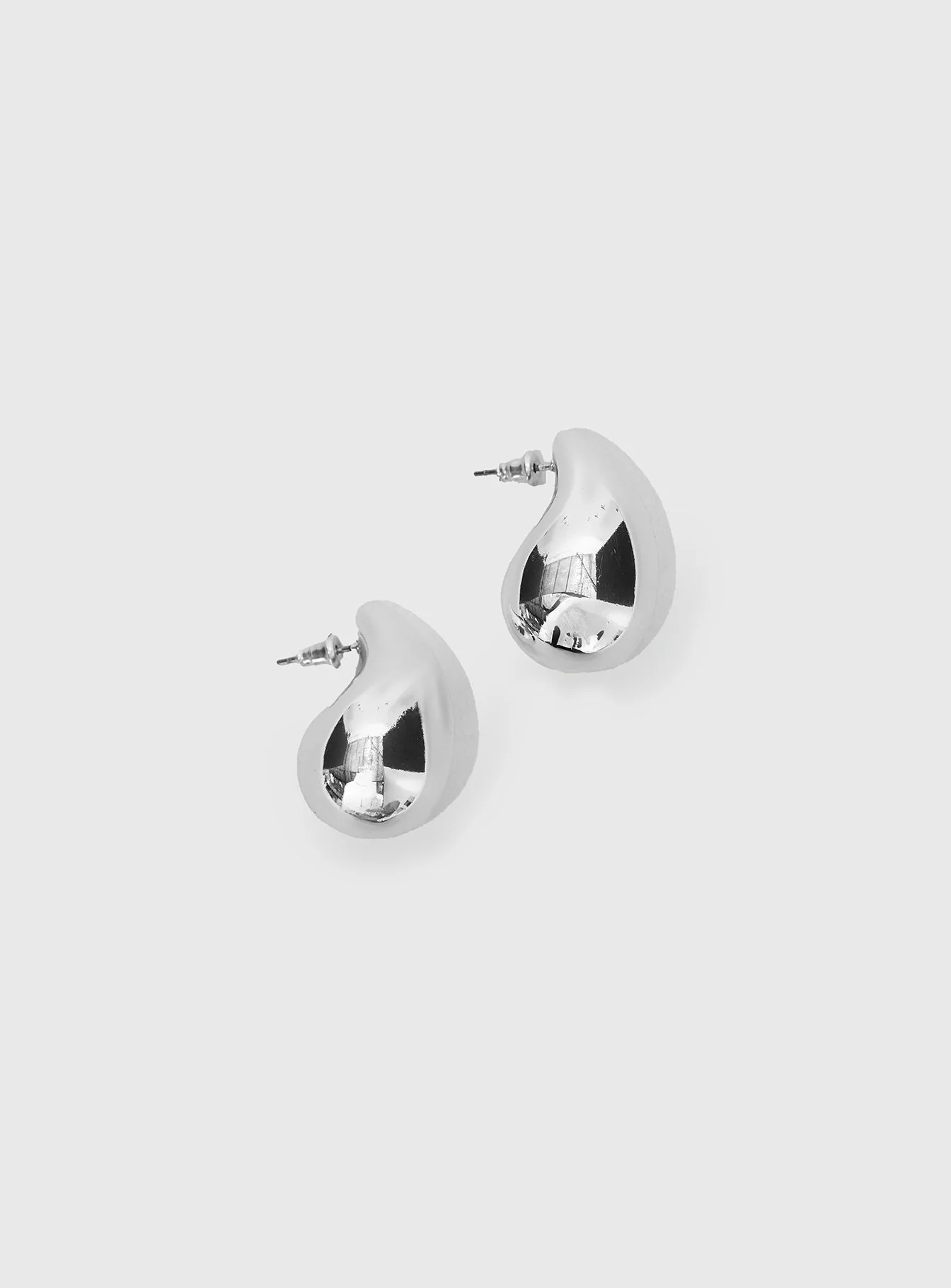Dazzling Teardrop Earrings Silver - Image 3