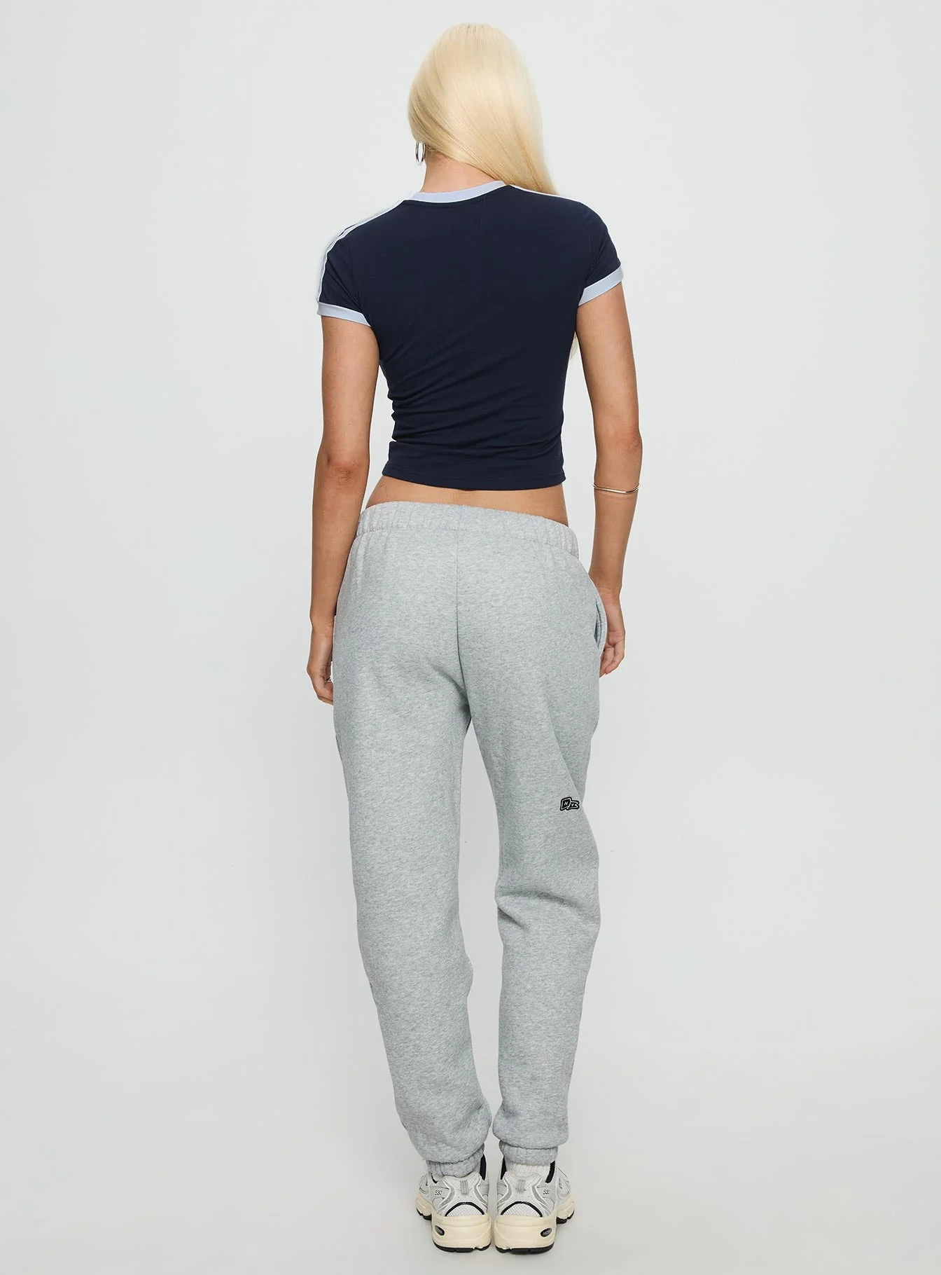 Columbia Basic Sweatpants Grey - Image 4