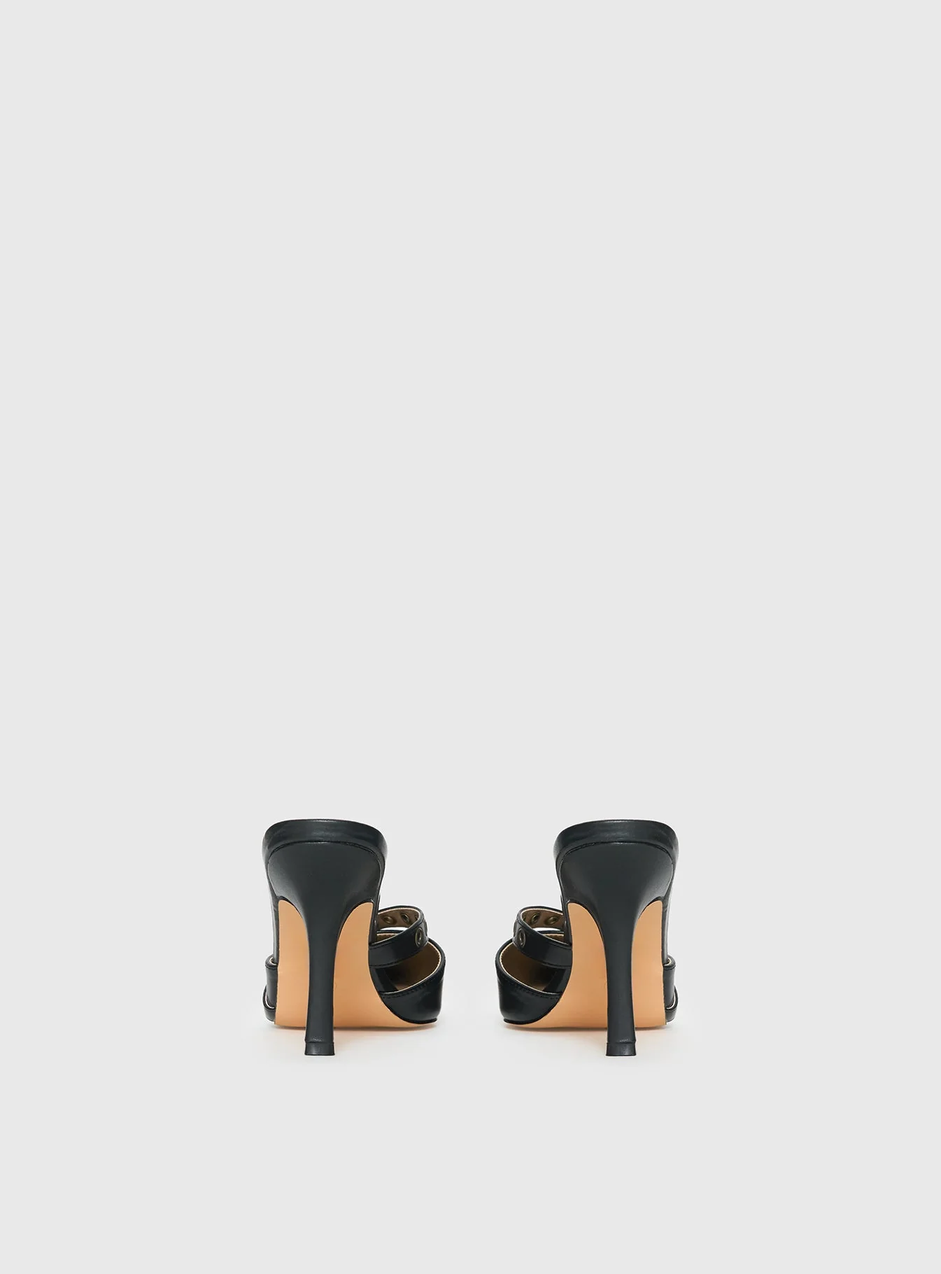 Compelling Pointed Toe Heels Black - Image 5