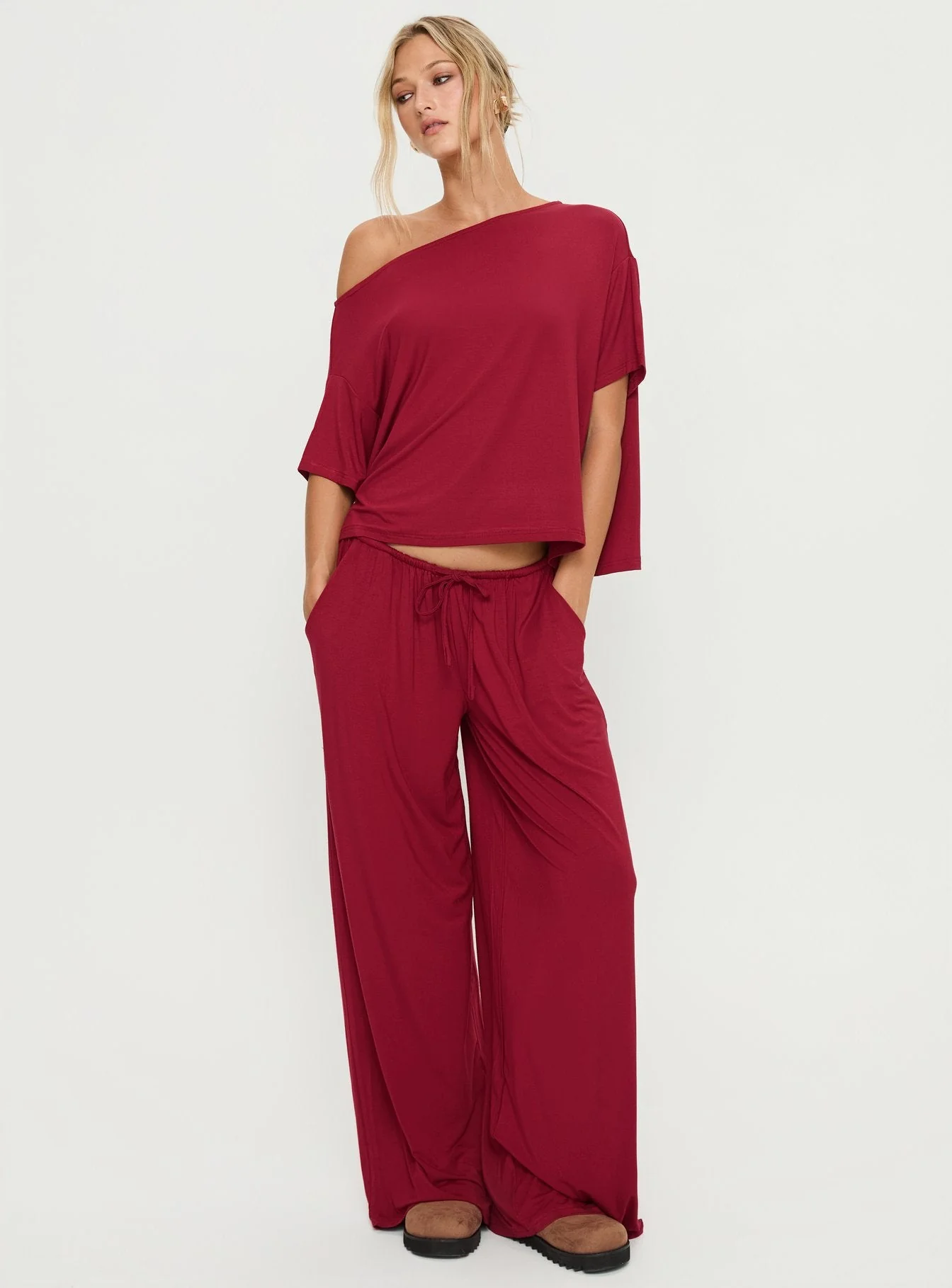 Cozy Hour Sleep Relaxed Off Shoulder Top Red - Image 3