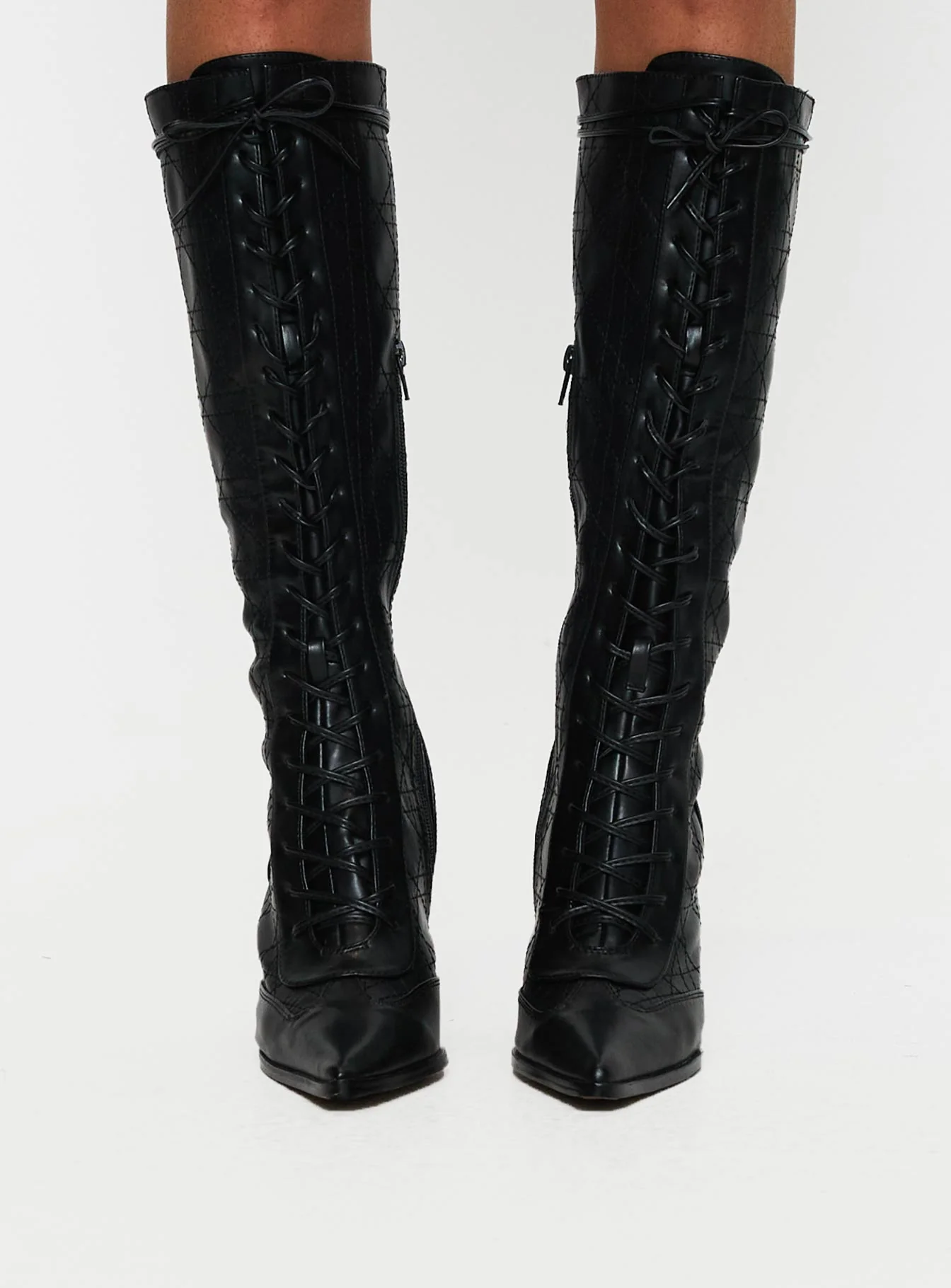 Creator Knee High Lace-Up Boots Black - Image 2
