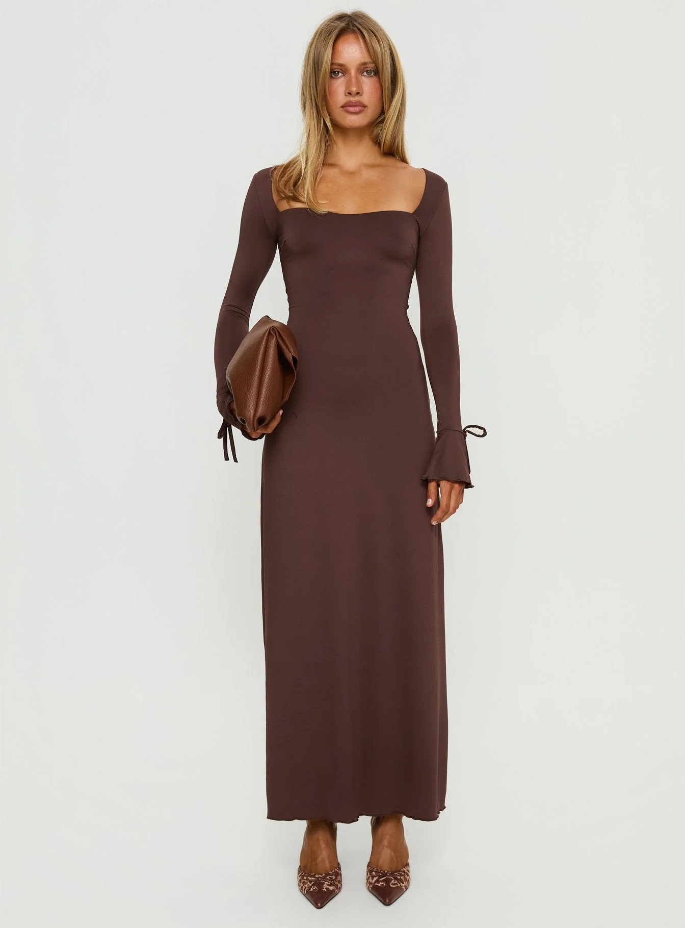 Dalzine Maxi Dress Chocolate - Image 6