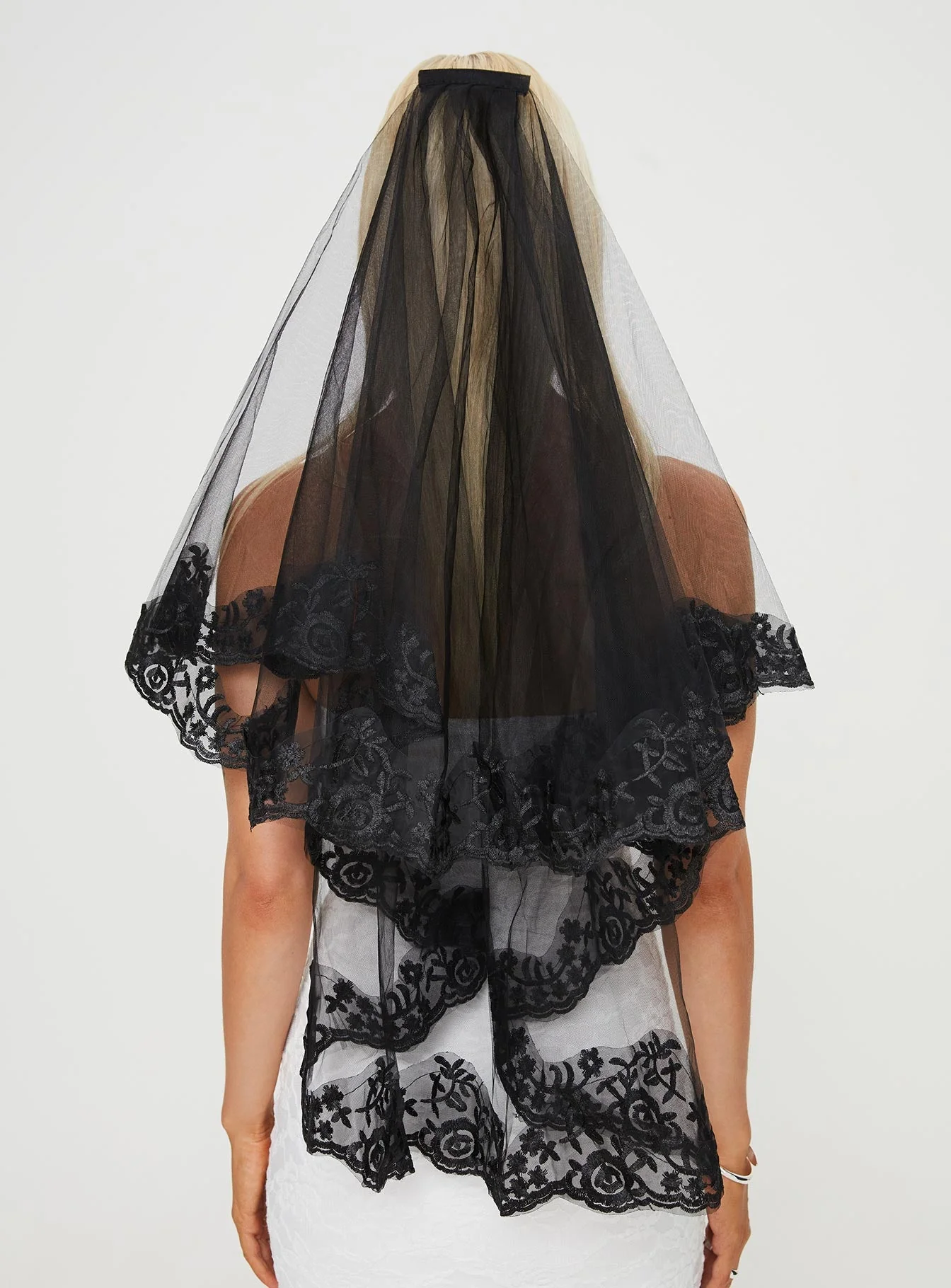 Deadly Veil Black - Image 6