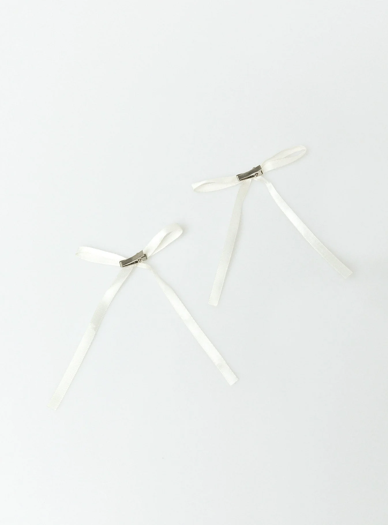 Dee Hair Bows White - Image 3