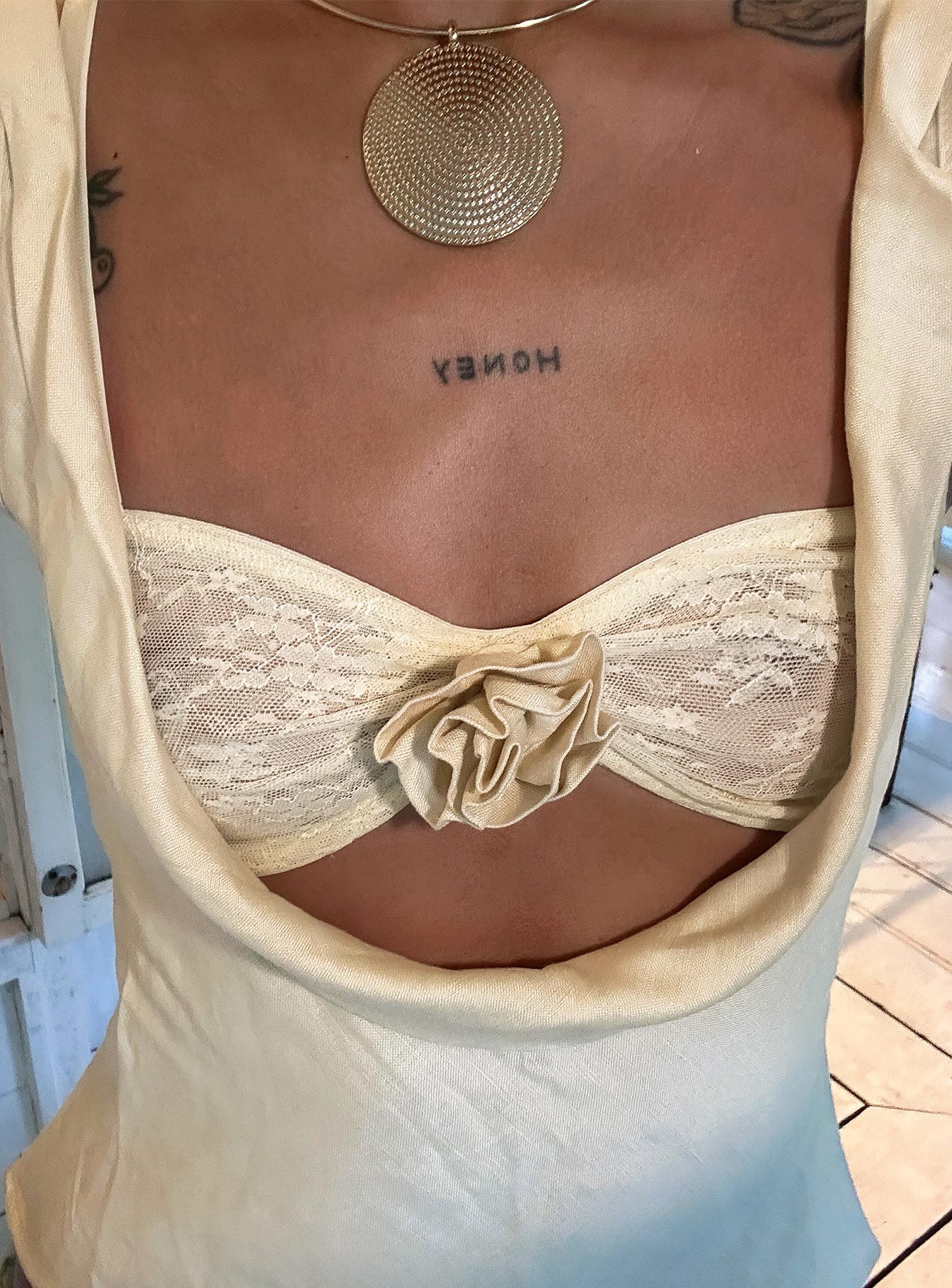 Delilah Top Ivory - Image 6