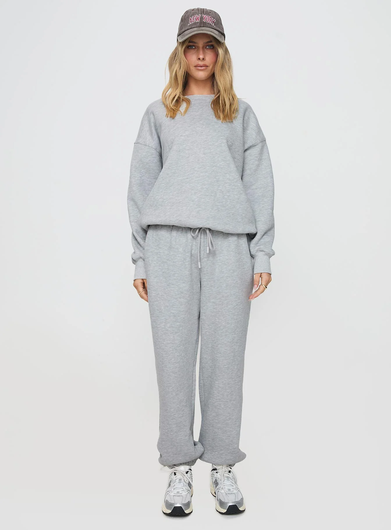 Dream Fleece Classic Crewneck Sweatshirt Grey Marle - Image 7