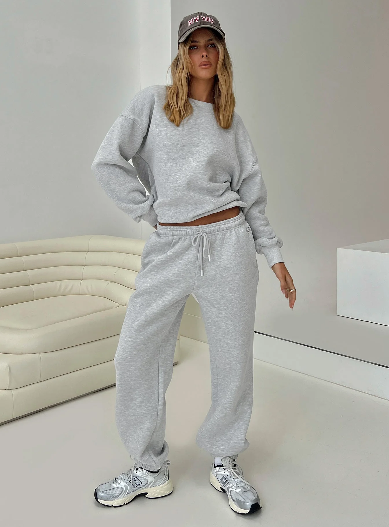 Dream Fleece Classic Crewneck Sweatshirt Grey Marle - Image 9