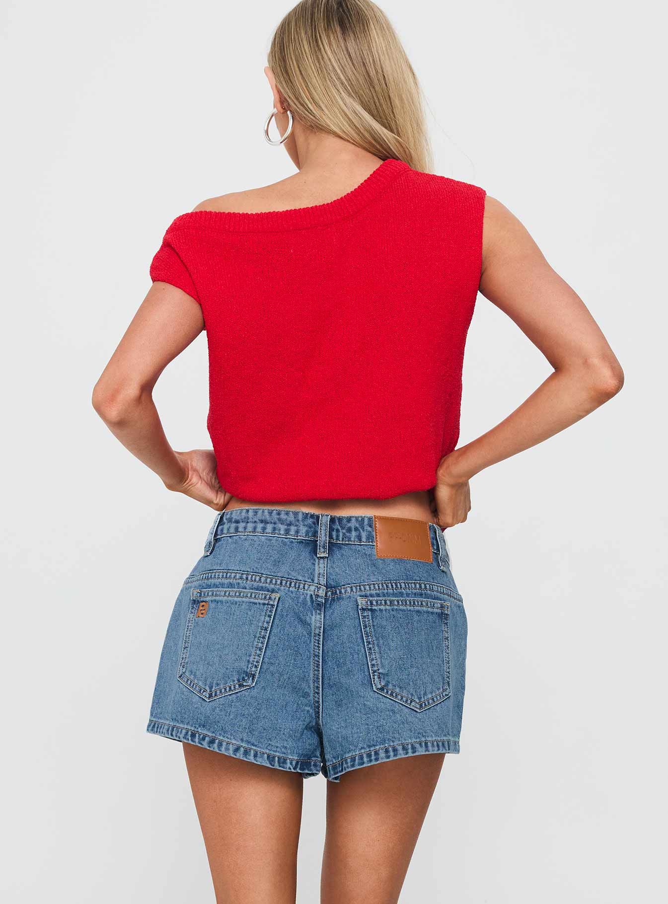 Dreamful Low Rise Mini Denim Shorts Light Wash - Image 5