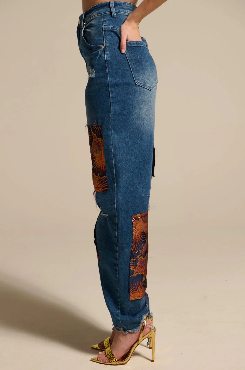 ELEGANT VIBES BROCADE PATCH RELAXED DENIM - Image 6