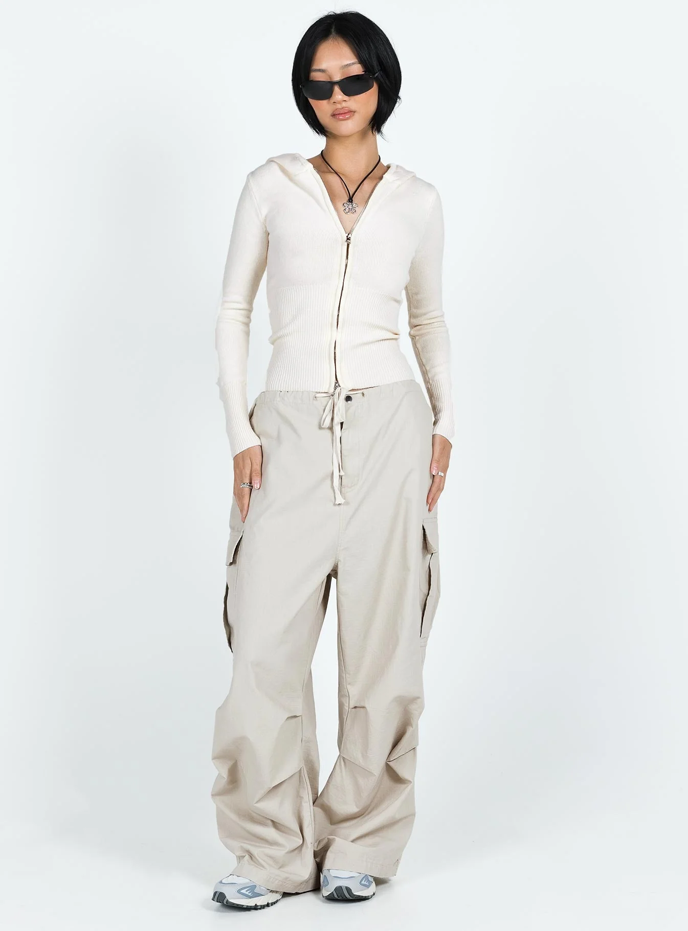 Elingford Zip Up Hooded Sweater Cream - Image 3