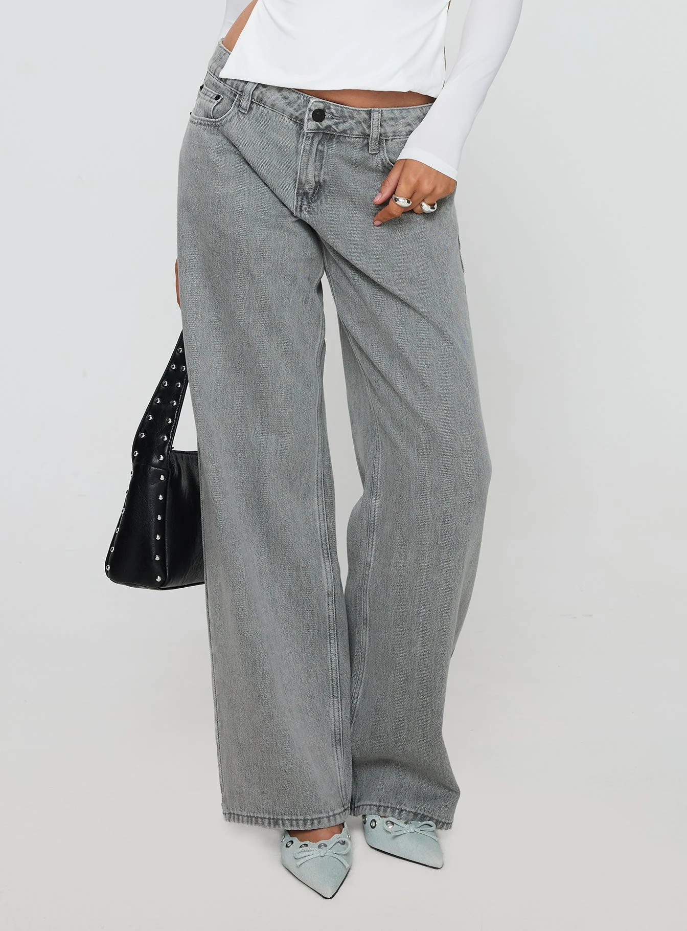 Ellanor Low Rise Straight Leg Jean Washed Grey - Image 2