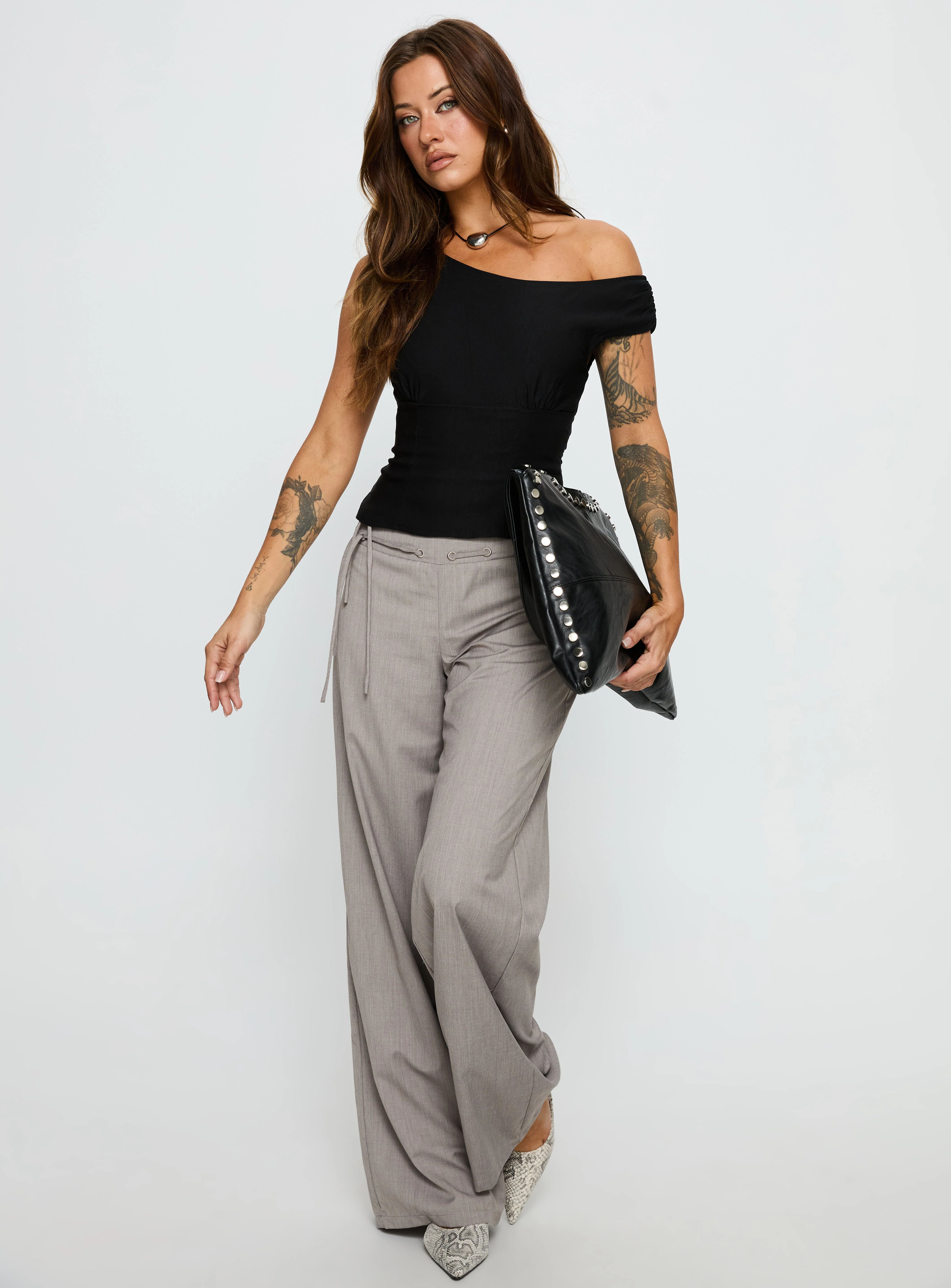 Emerey Off Shoulder Top Black - Image 4