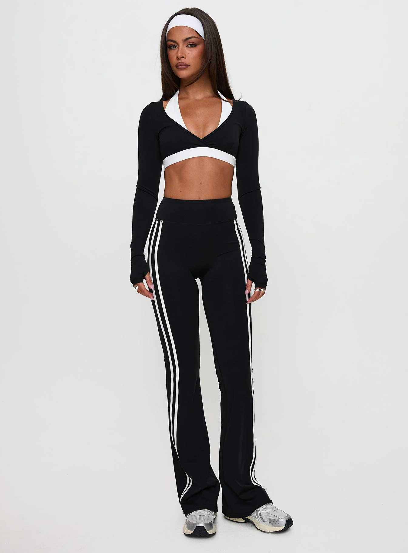Fast Track Active Flare Pants Black - Image 3