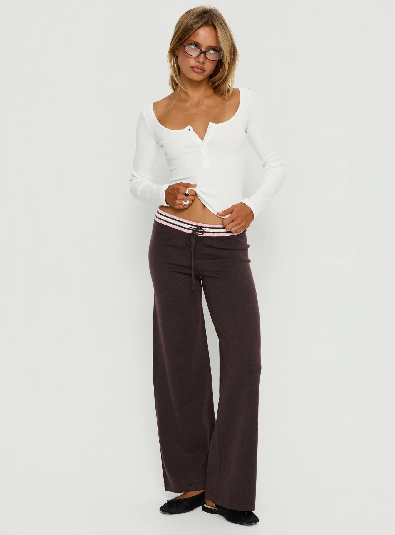 Felisha Low Waist Knit Pants Brown - Image 3