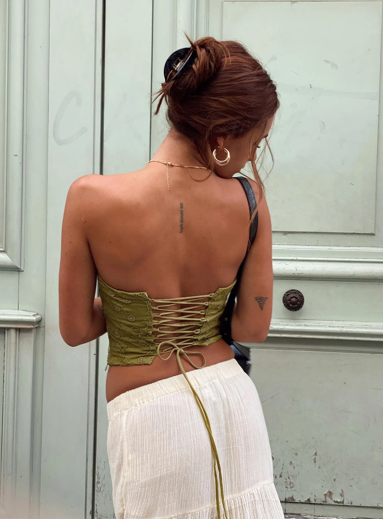 Field Daisies Corset Green - Image 9