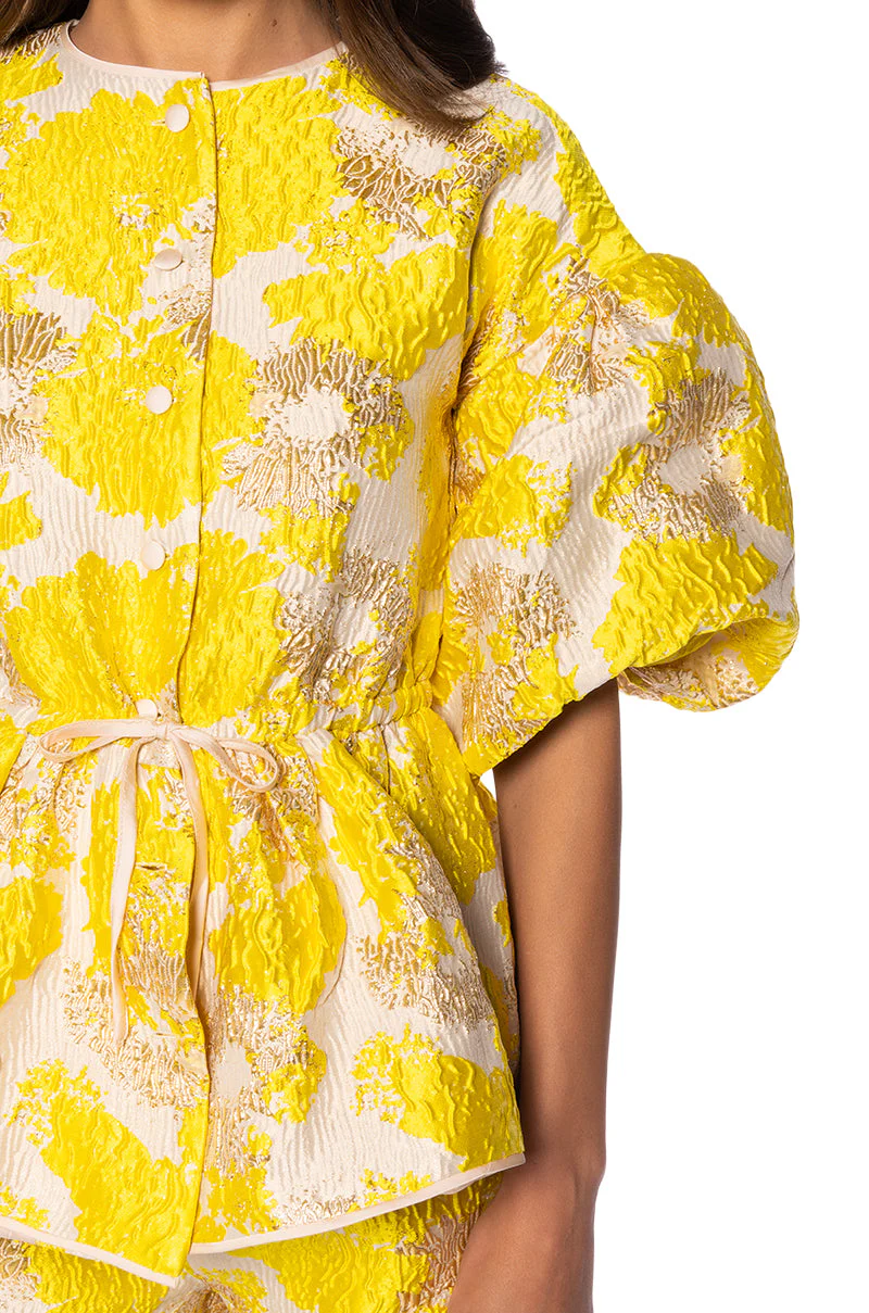 FIELD OF ROSES SHORT SLEEVE BROCADE BLOUSE - Image 5