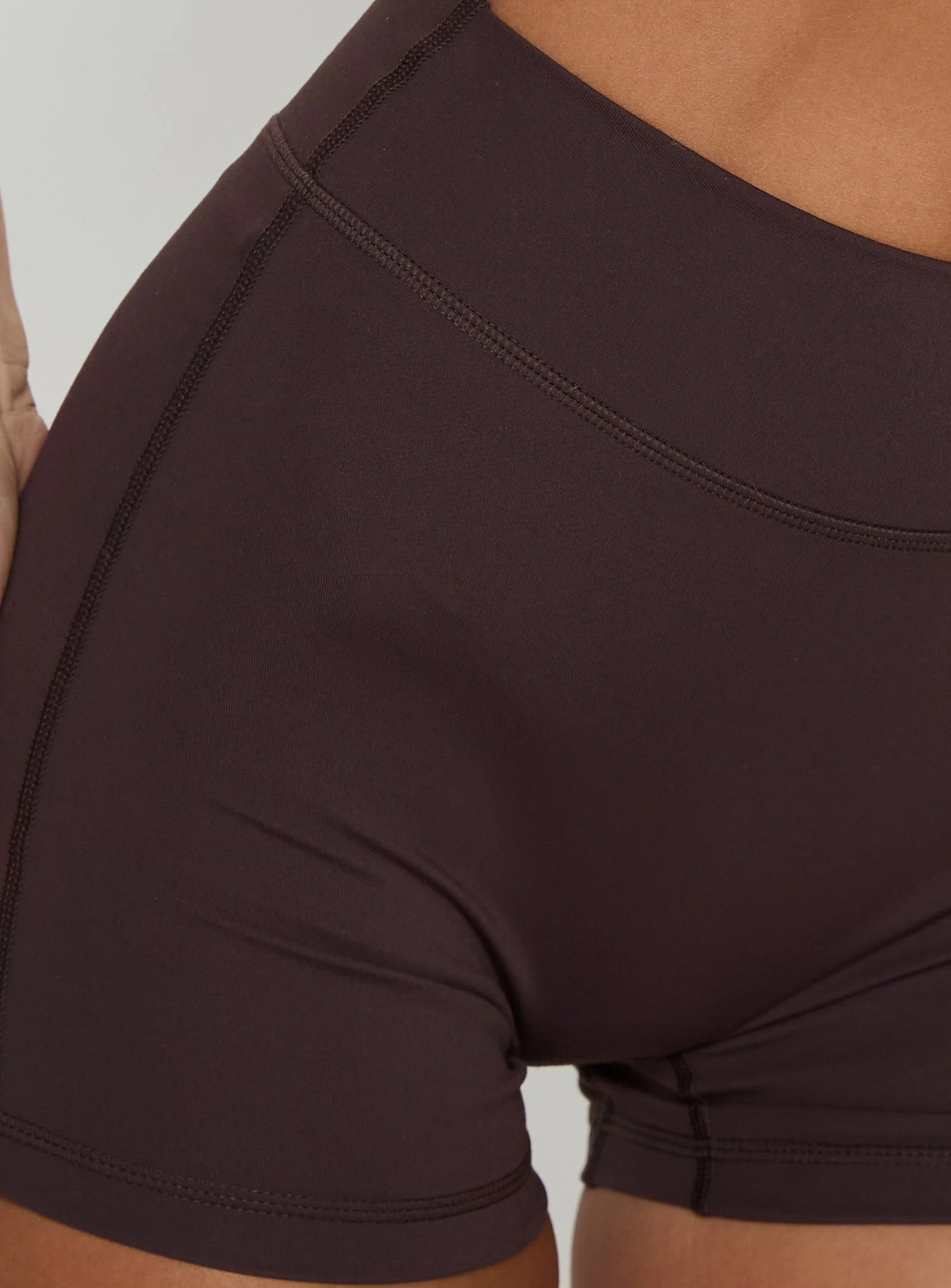 Final Form Active 4" Invisible Scrunch Shorts Brown - Image 6