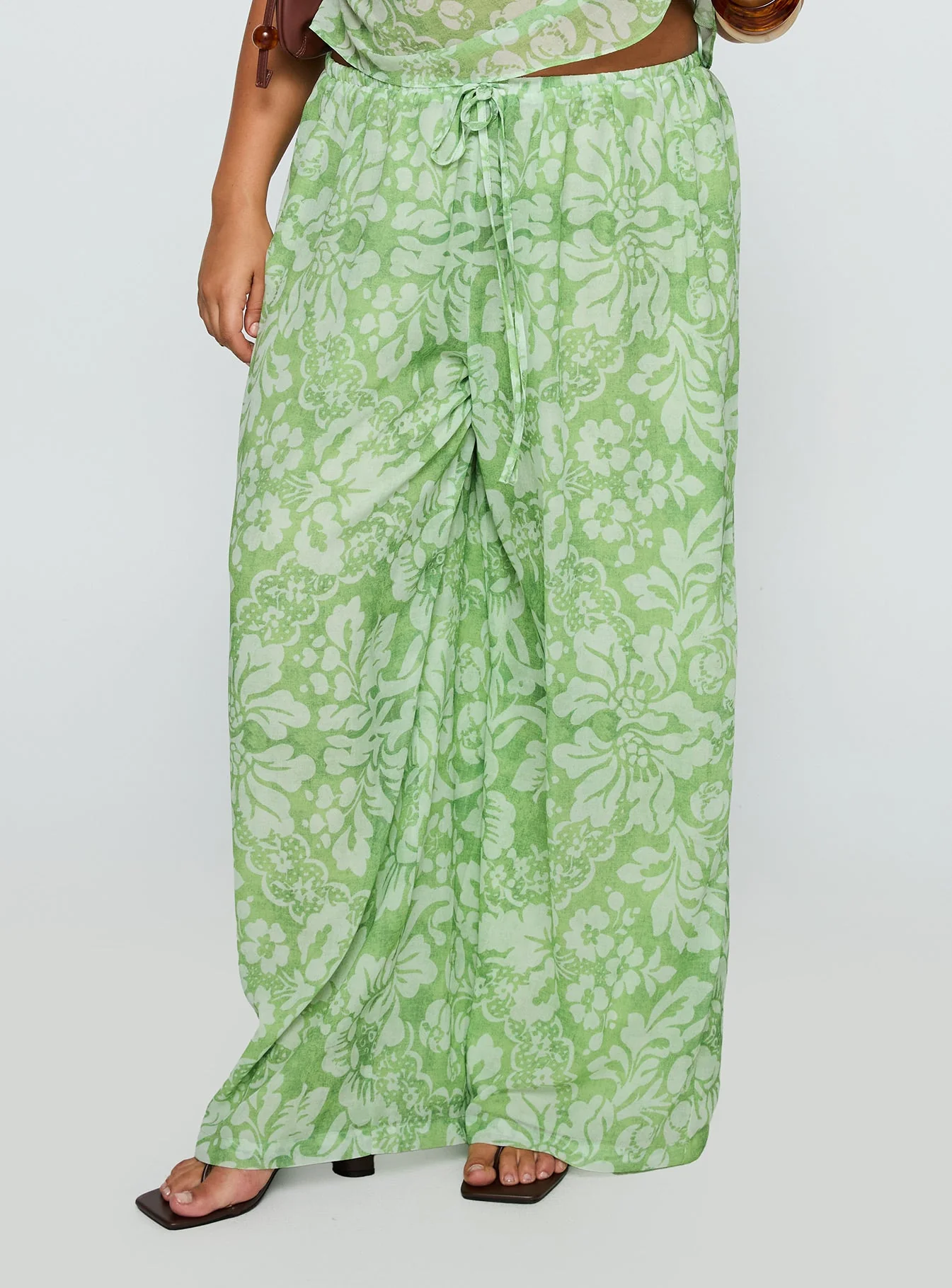 Finesse Pants Green Floral Curve - Image 2