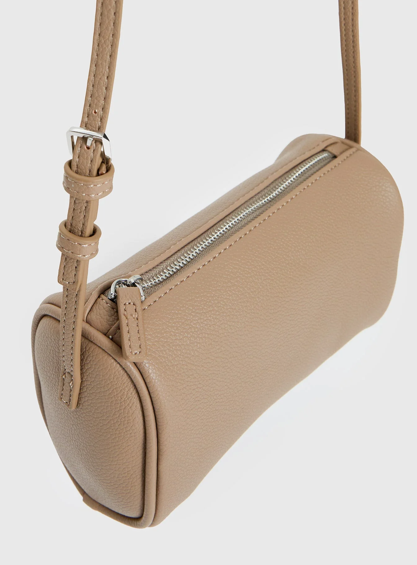 Finest Hour Shoulder Bag Taupe - Image 5