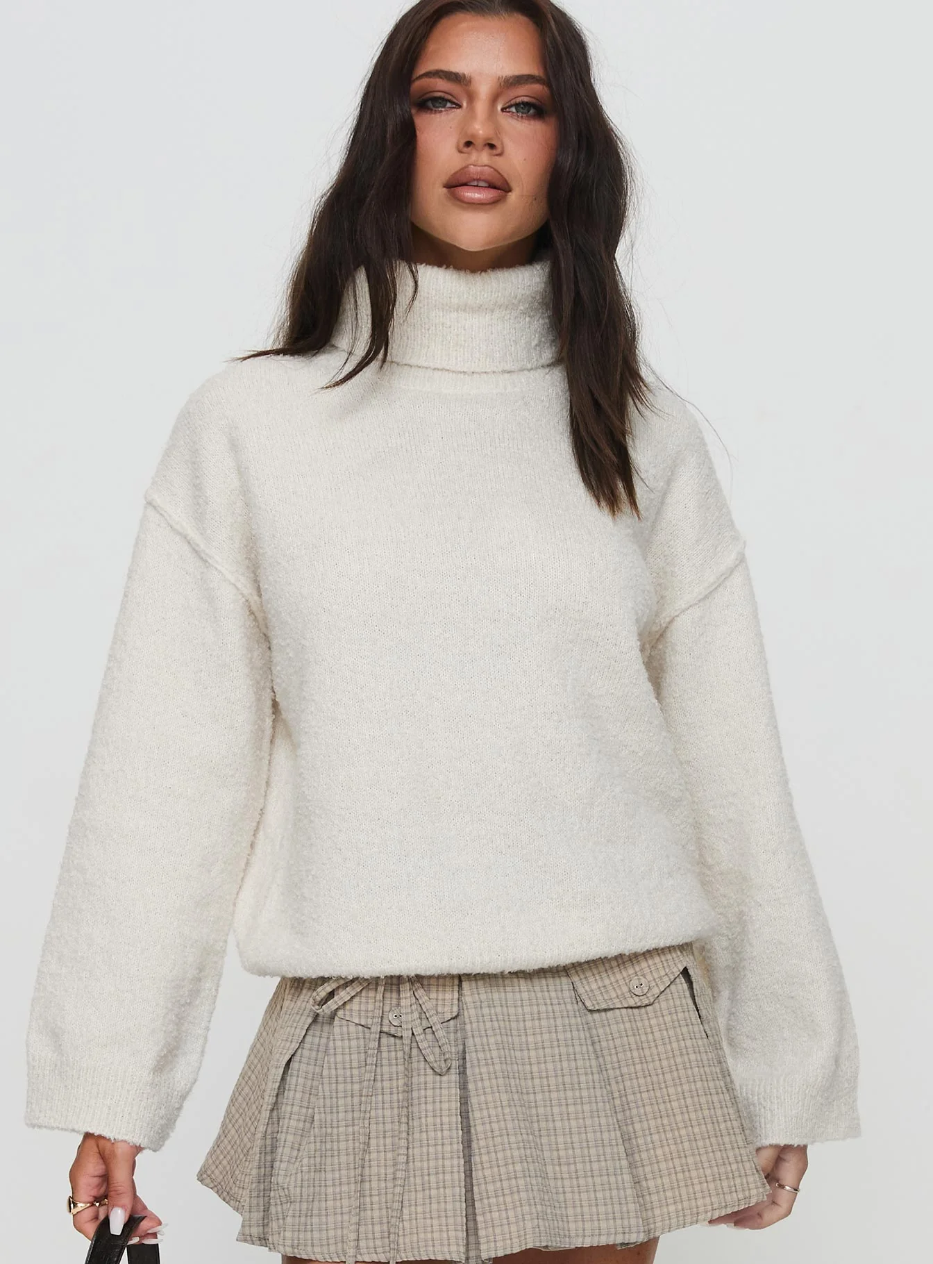 Finnien Boucle Turtleneck Sweater Cream - Image 2